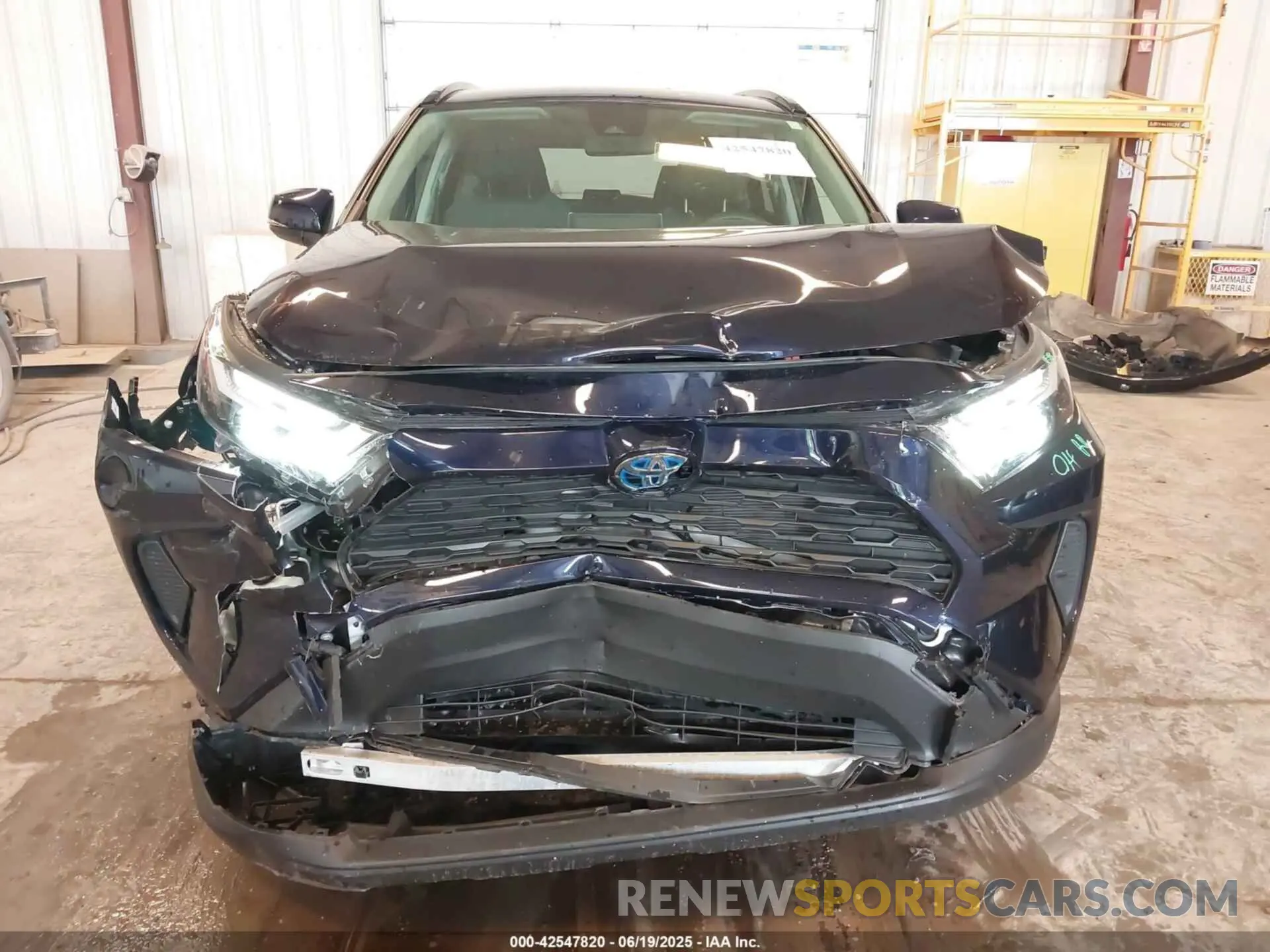 6 Photograph of a damaged car JTMRWRFV2RJ060270 TOYOTA RAV4 HYBRID 2024