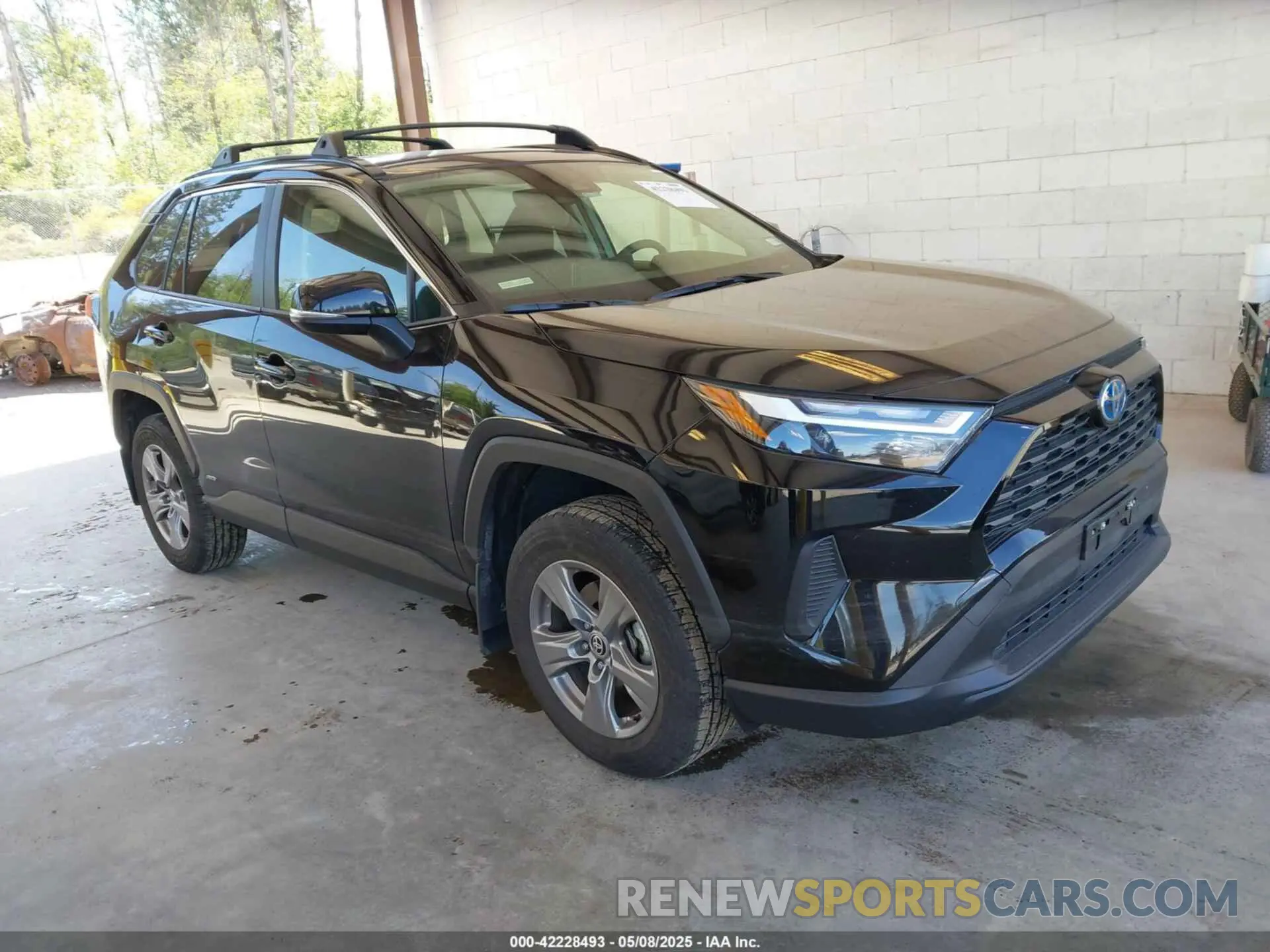 1 Photograph of a damaged car JTMRWRFV3RD209462 TOYOTA RAV4 HYBRID 2024