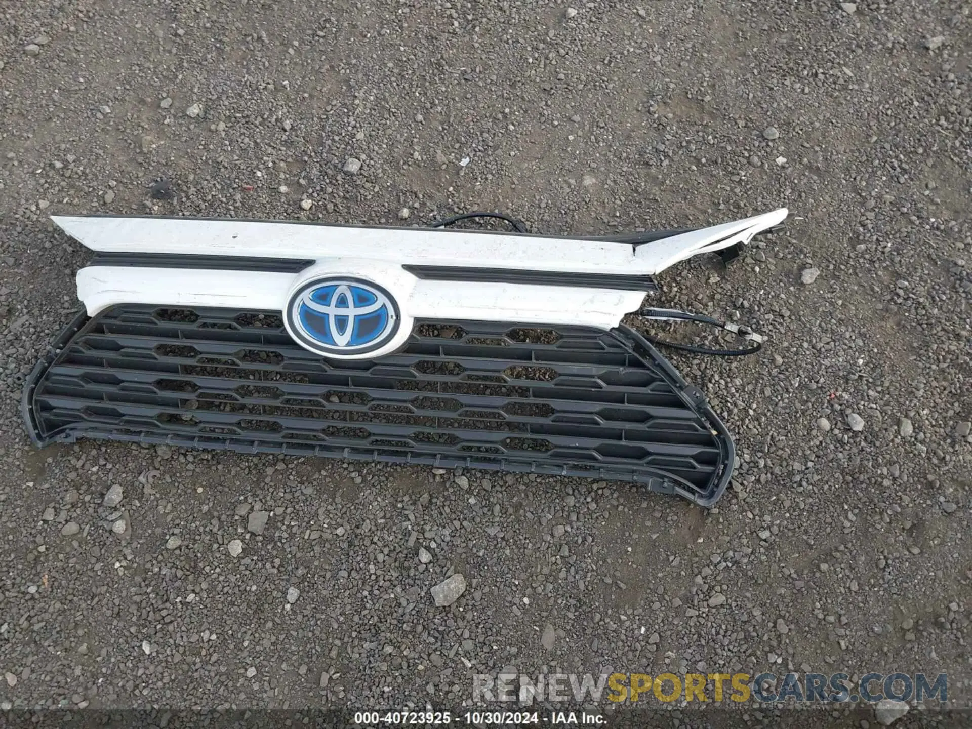 12 Photograph of a damaged car JTMRWRFV6RD229091 TOYOTA RAV4 HYBRID 2024