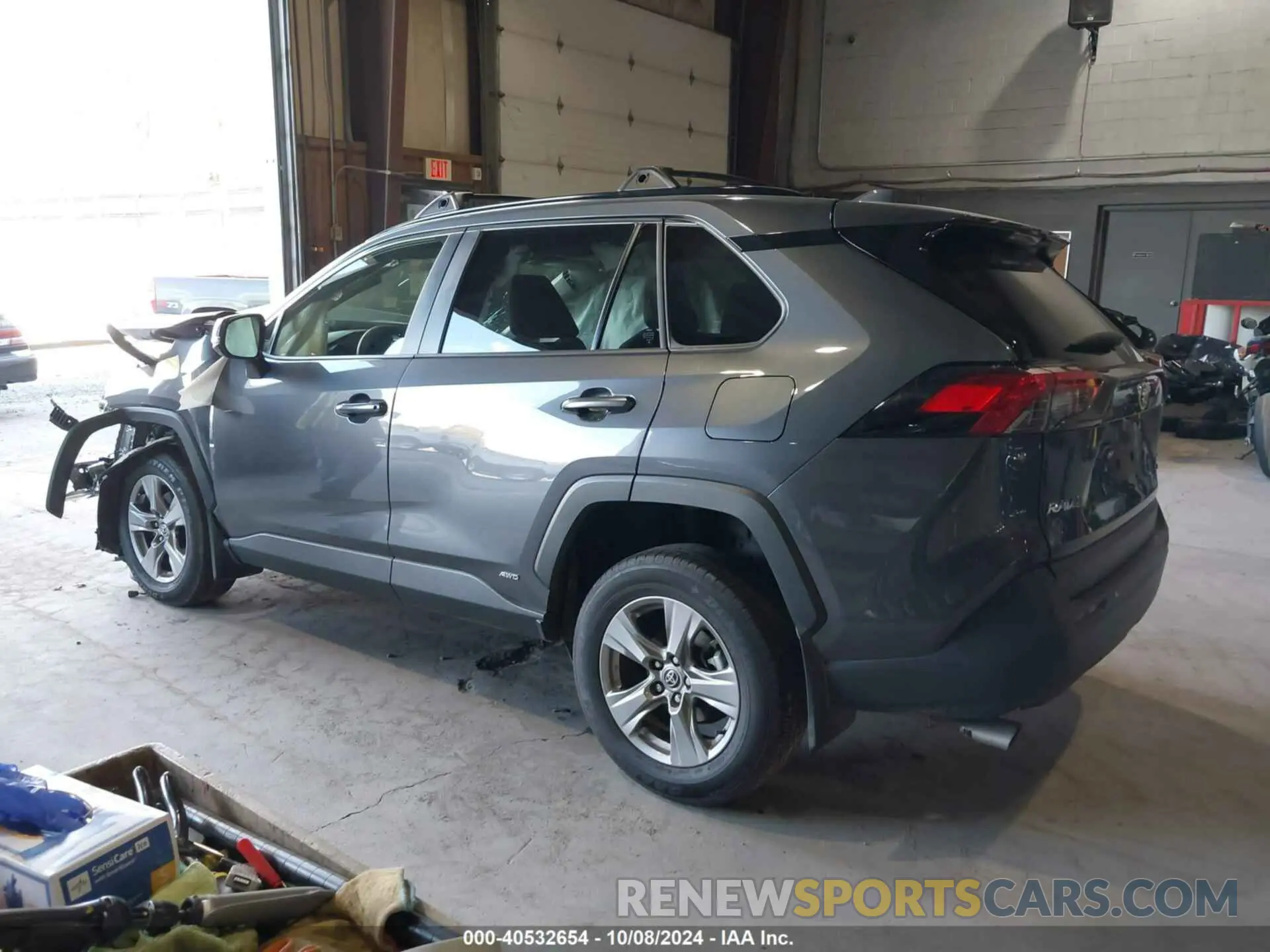 3 Photograph of a damaged car JTMRWRFV7RD236728 TOYOTA RAV4 HYBRID 2024