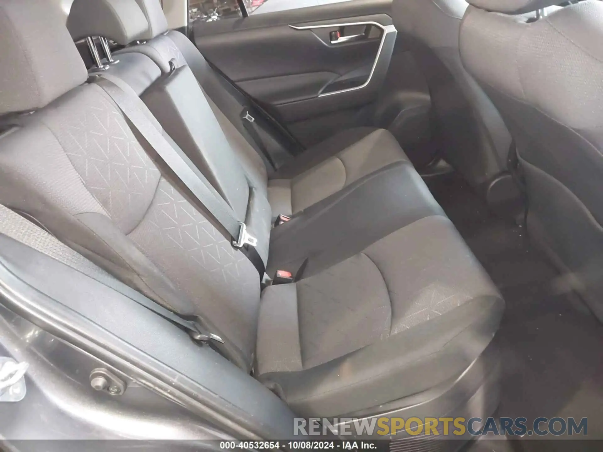 8 Photograph of a damaged car JTMRWRFV7RD236728 TOYOTA RAV4 HYBRID 2024