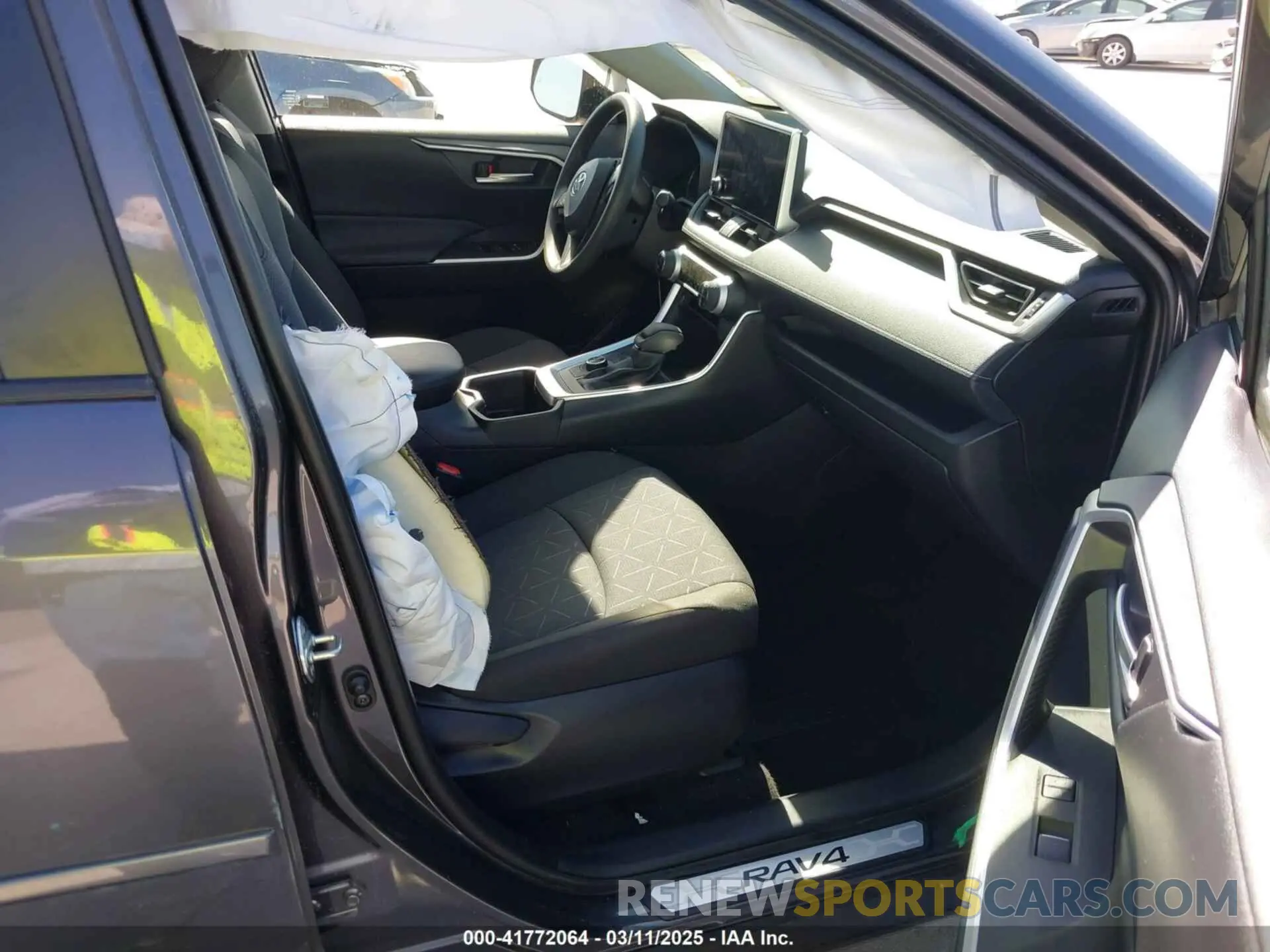 5 Photograph of a damaged car JTMRWRFV8RJ060533 TOYOTA RAV4 HYBRID 2024