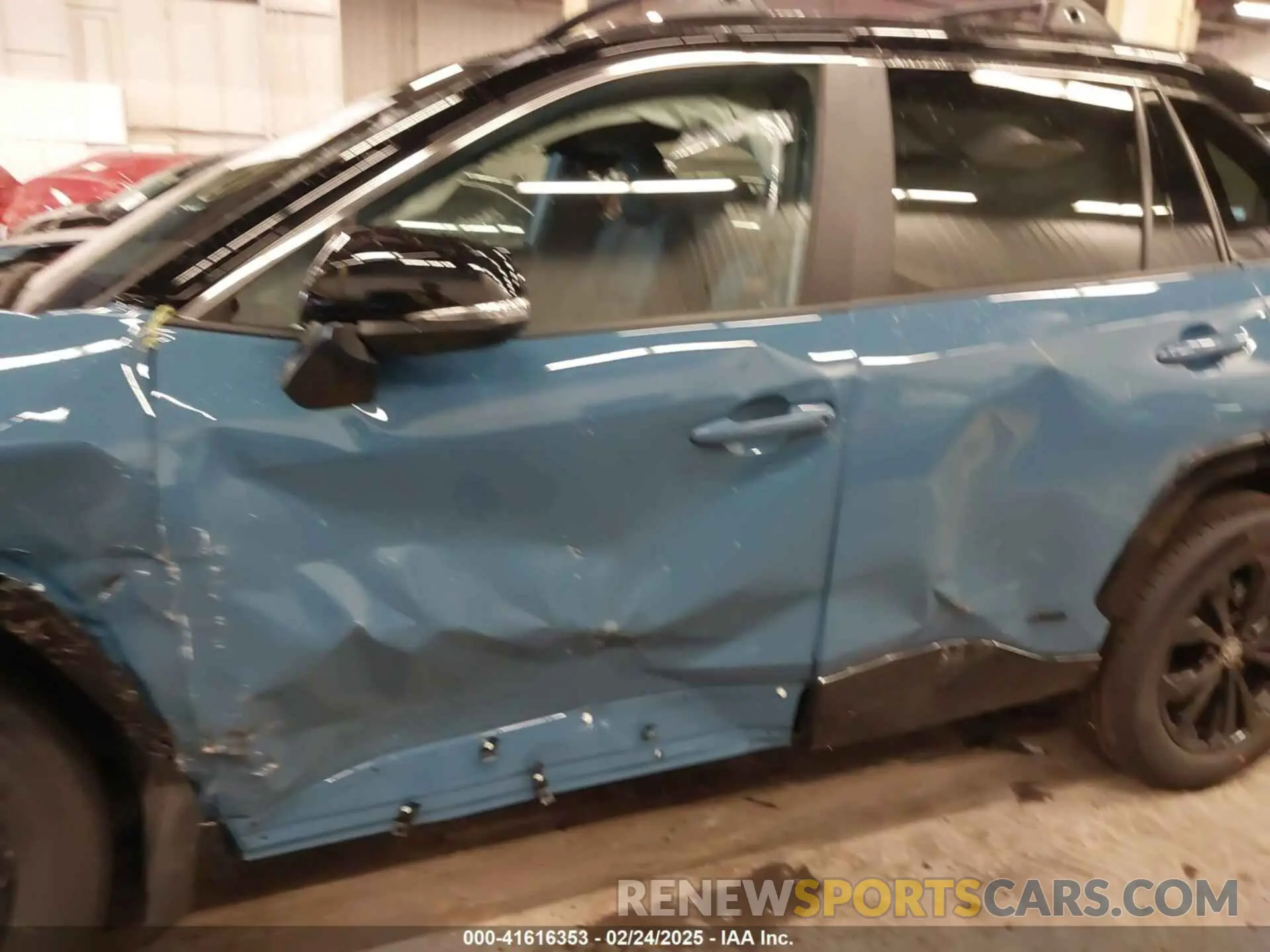18 Photograph of a damaged car 2T3E6RFV9SW084748 TOYOTA RAV4 HYBRID 2025
