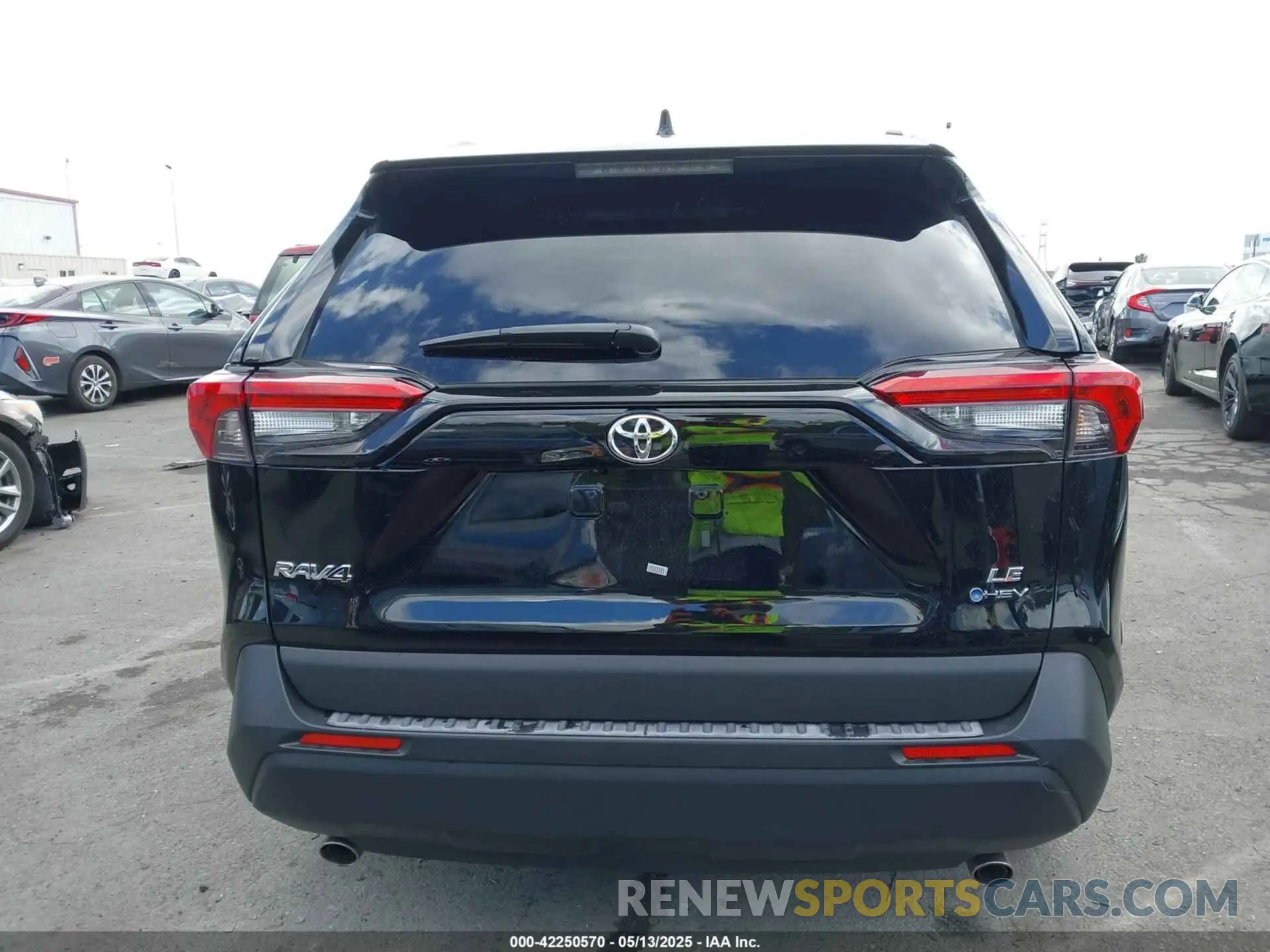 16 Photograph of a damaged car 2T3MWRFV9SW262802 TOYOTA RAV4 HYBRID 2025