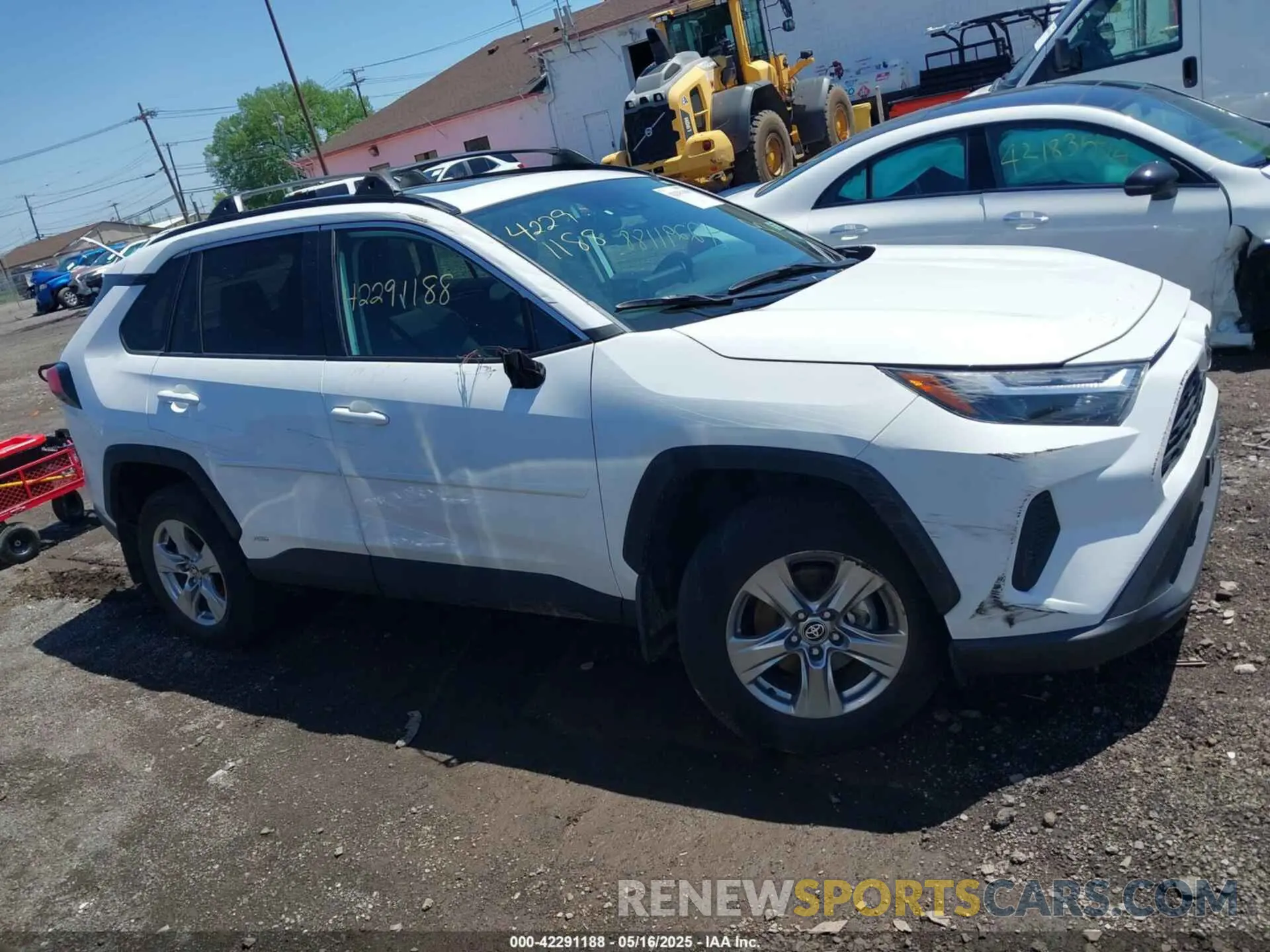 12 Photograph of a damaged car 2T3RWRFV0SW272575 TOYOTA RAV4 HYBRID 2025