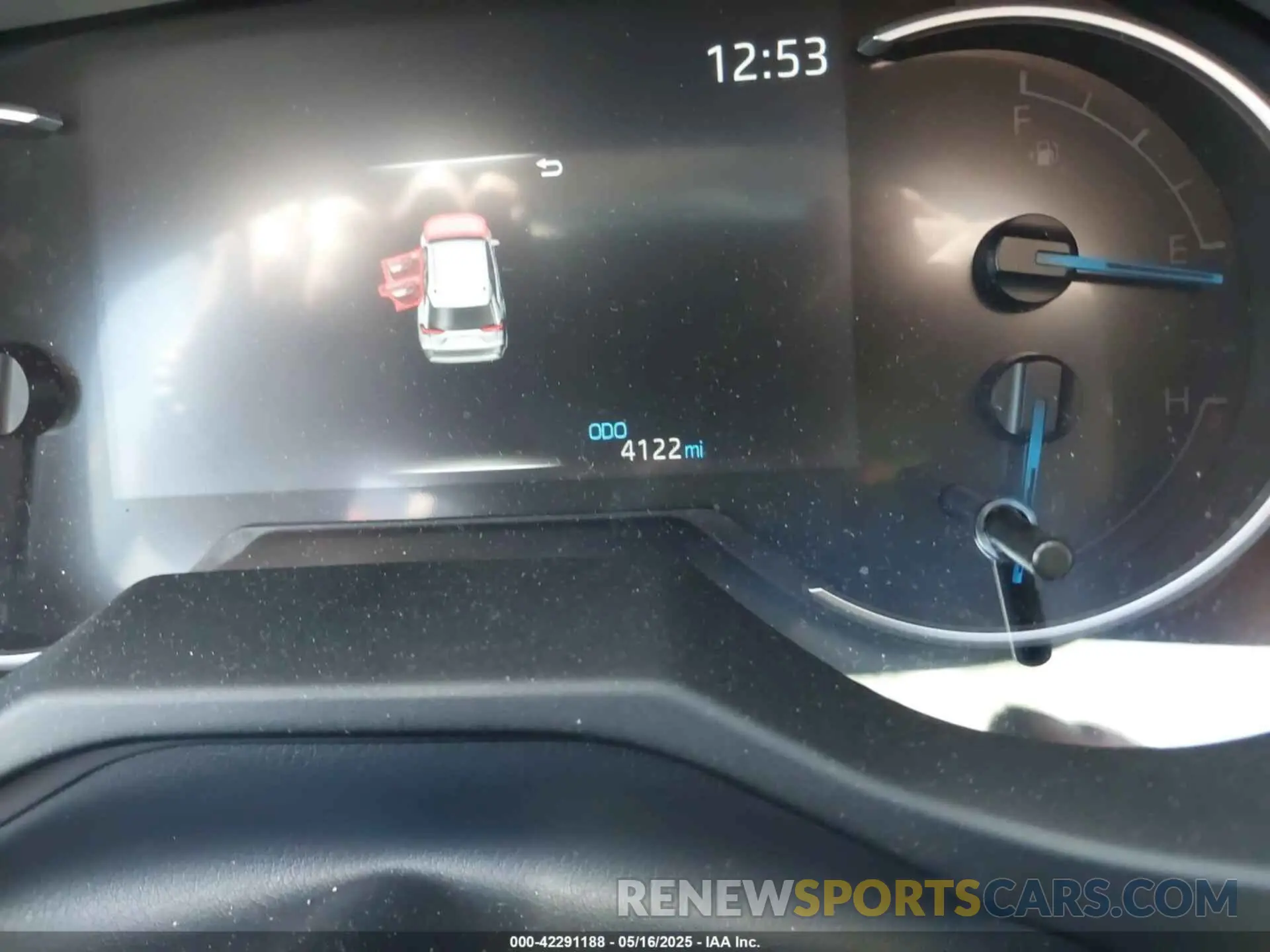 7 Photograph of a damaged car 2T3RWRFV0SW272575 TOYOTA RAV4 HYBRID 2025