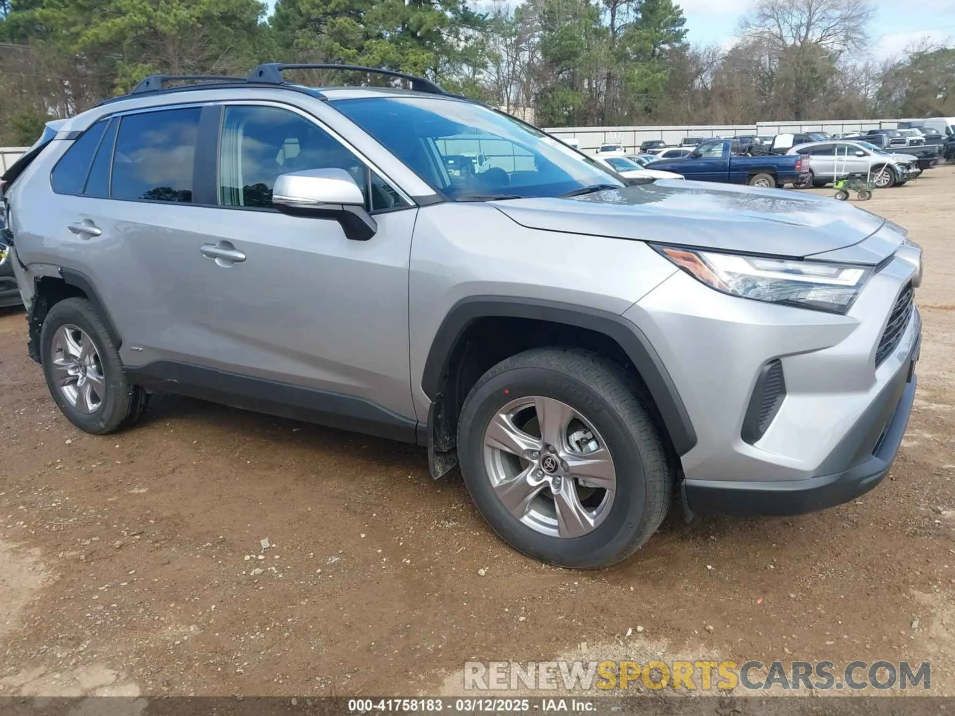 1 Photograph of a damaged car 2T3RWRFV3SW268598 TOYOTA RAV4 HYBRID 2025