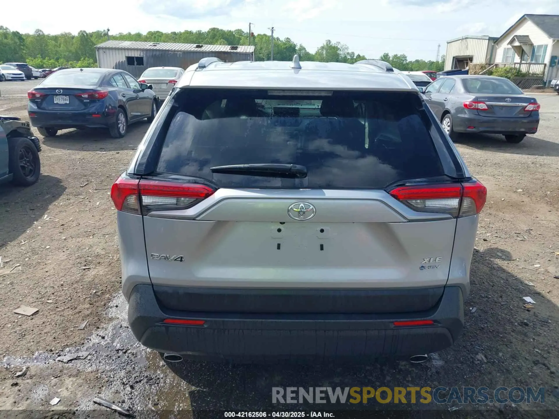 17 Photograph of a damaged car 2T3RWRFV7SW268703 TOYOTA RAV4 HYBRID 2025