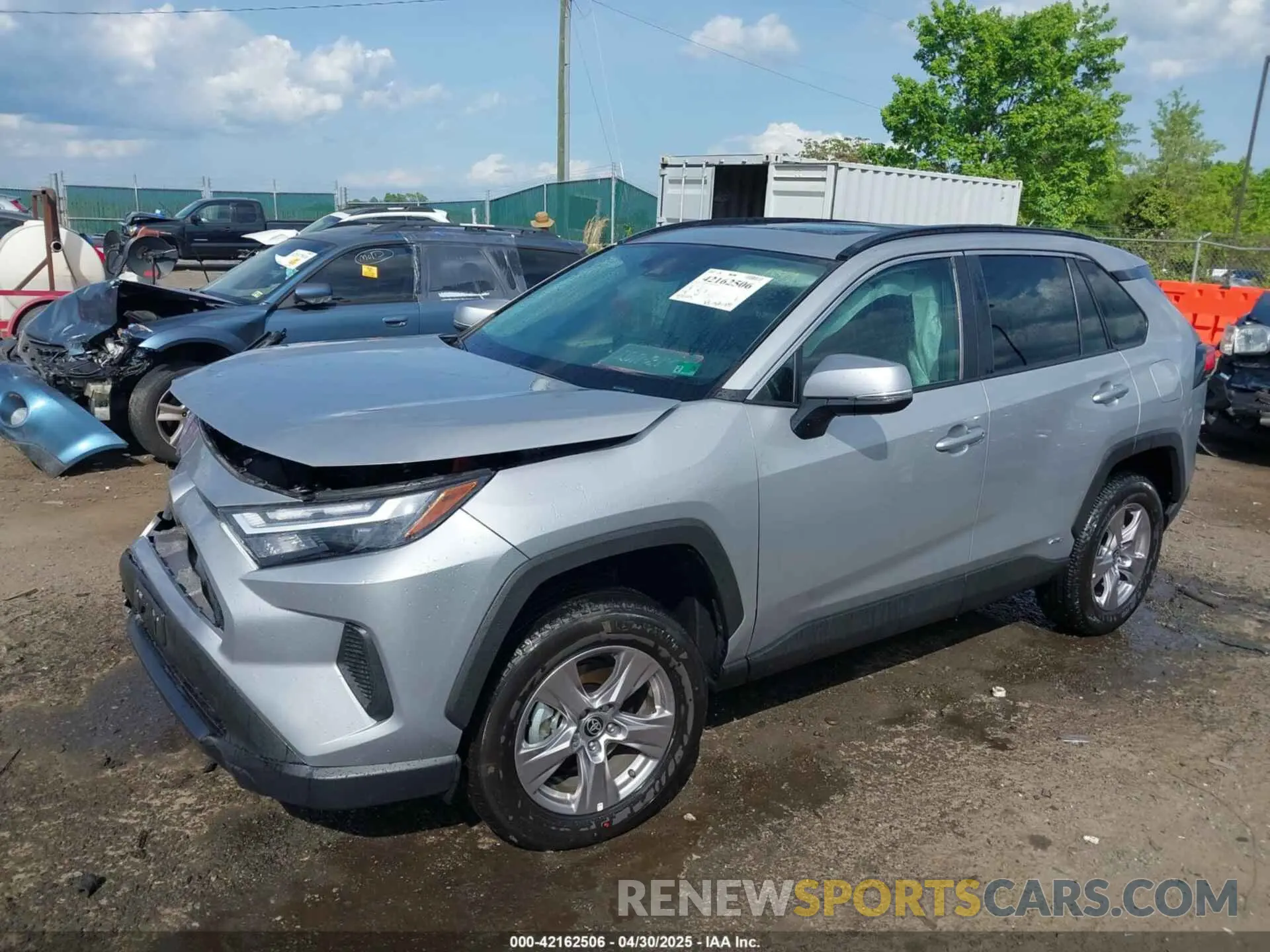 2 Photograph of a damaged car 2T3RWRFV7SW268703 TOYOTA RAV4 HYBRID 2025