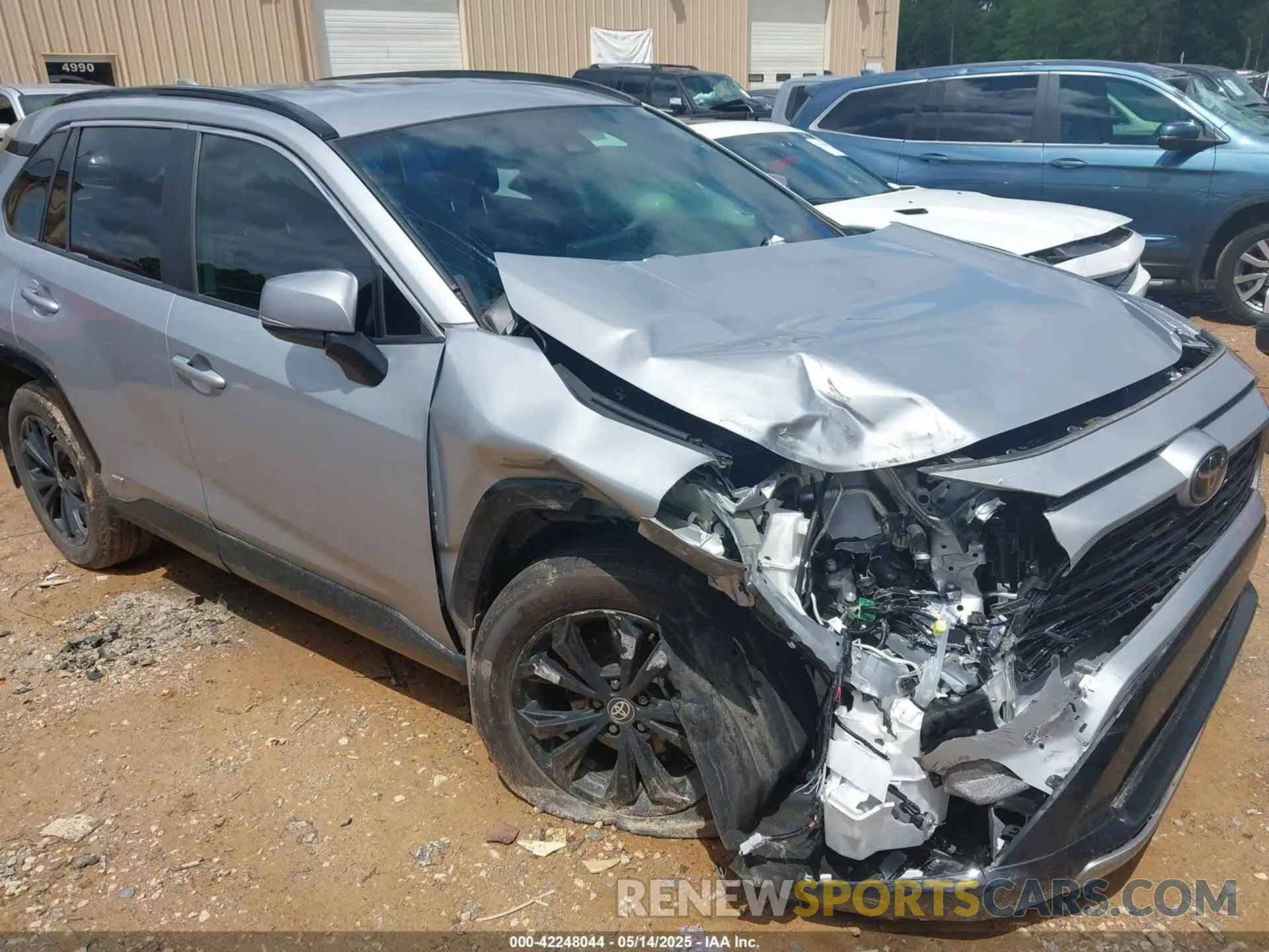 1 Photograph of a damaged car 2T3T6RFV4SW084017 TOYOTA RAV4 HYBRID 2025