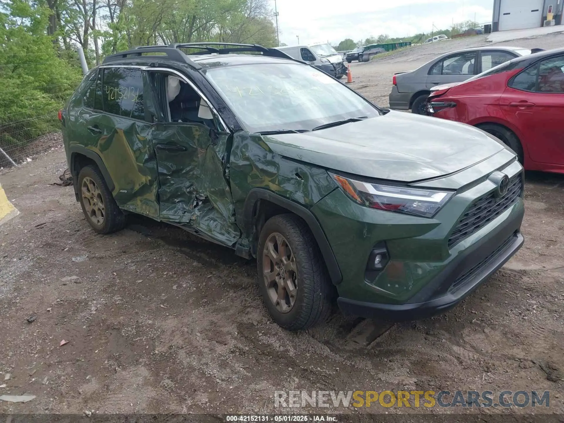 1 Photograph of a damaged car 2T3UWRFV1SW260252 TOYOTA RAV4 HYBRID 2025