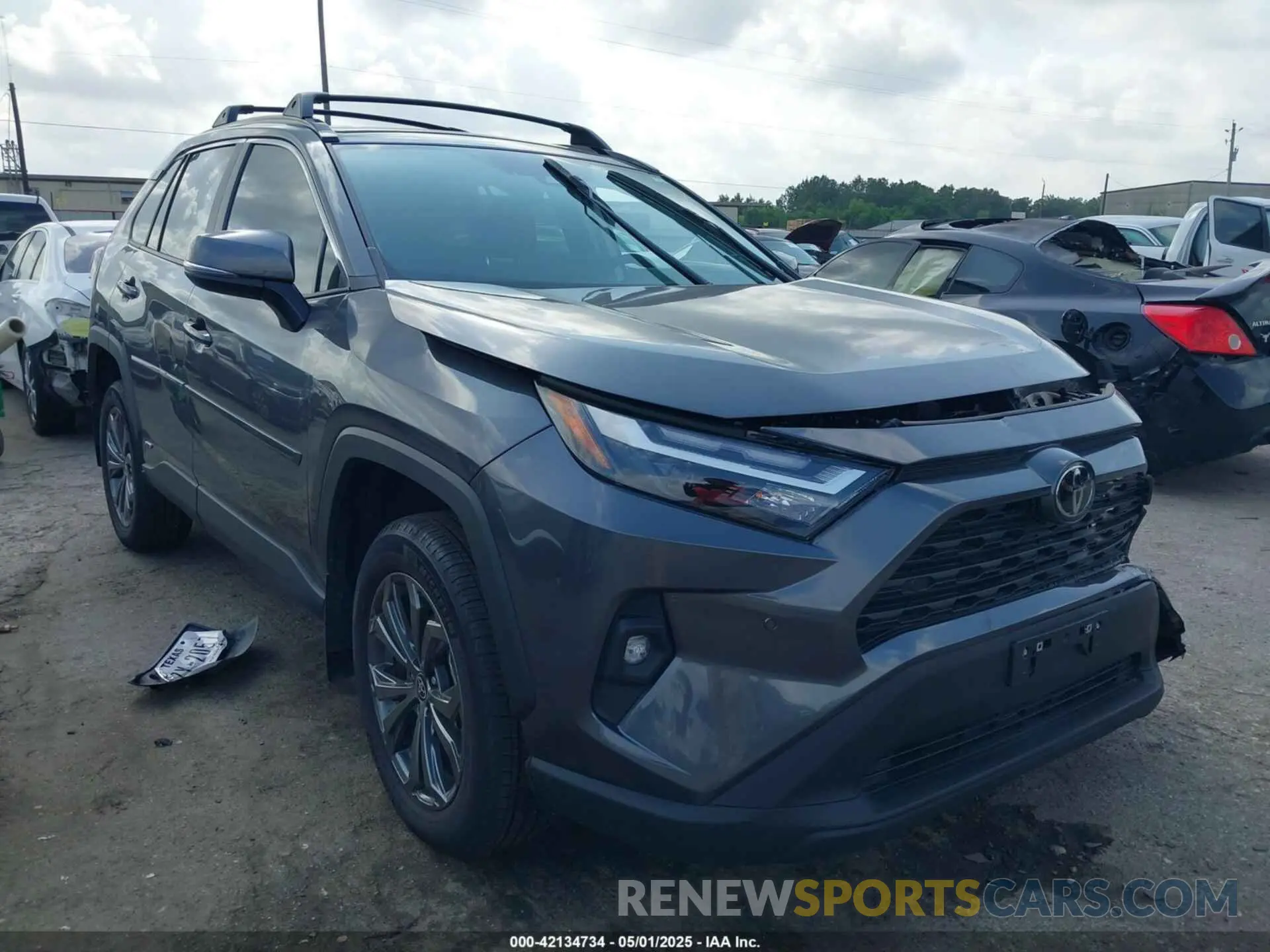 1 Photograph of a damaged car 4T3B6RFV0SU176396 TOYOTA RAV4 HYBRID 2025