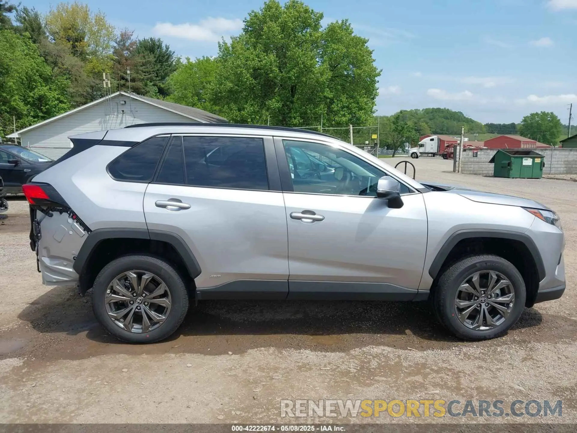 14 Photograph of a damaged car 4T3B6RFVXSU178530 TOYOTA RAV4 HYBRID 2025