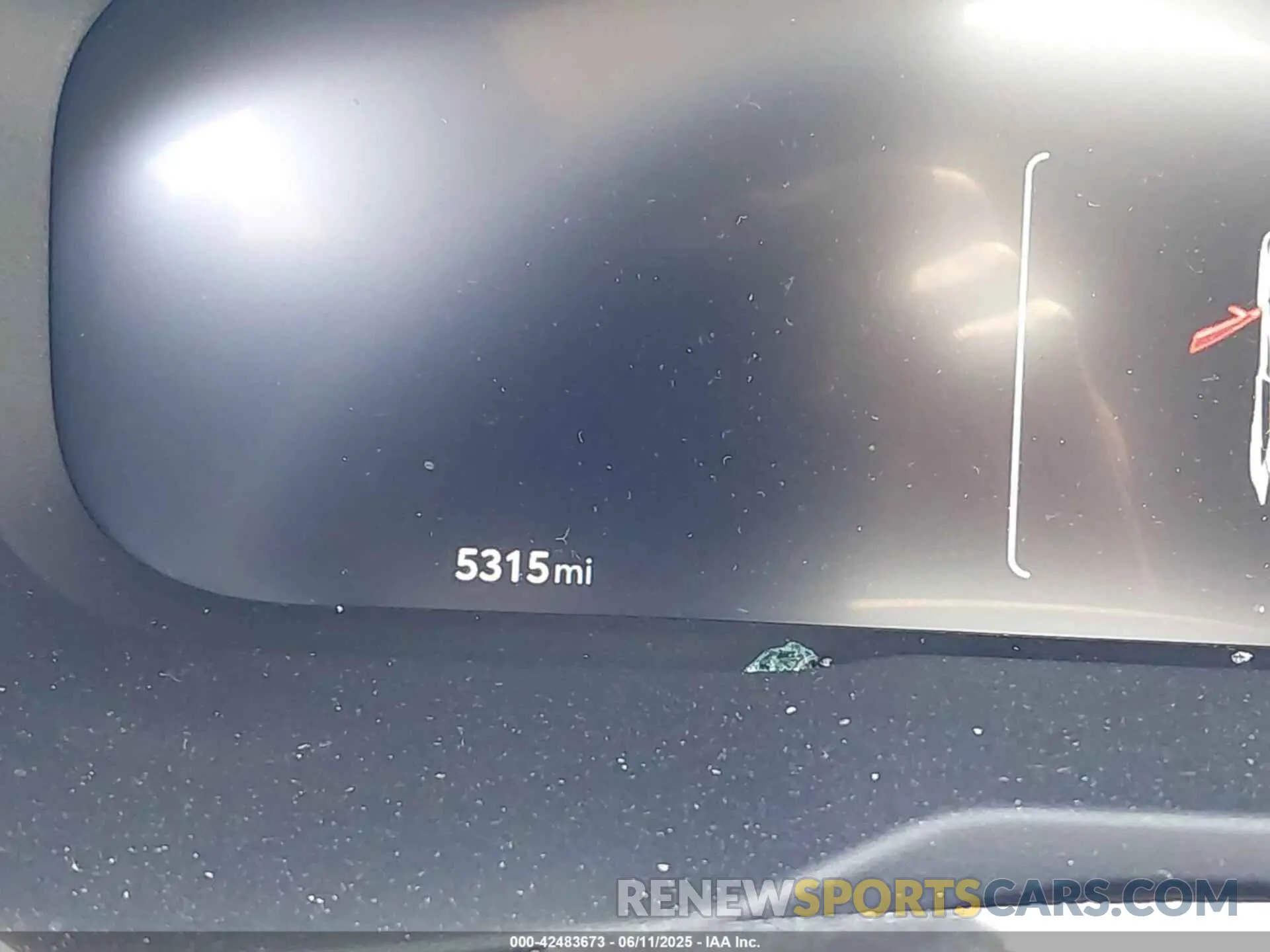 7 Photograph of a damaged car 4T3D6RFV6SU177139 TOYOTA RAV4 HYBRID 2025