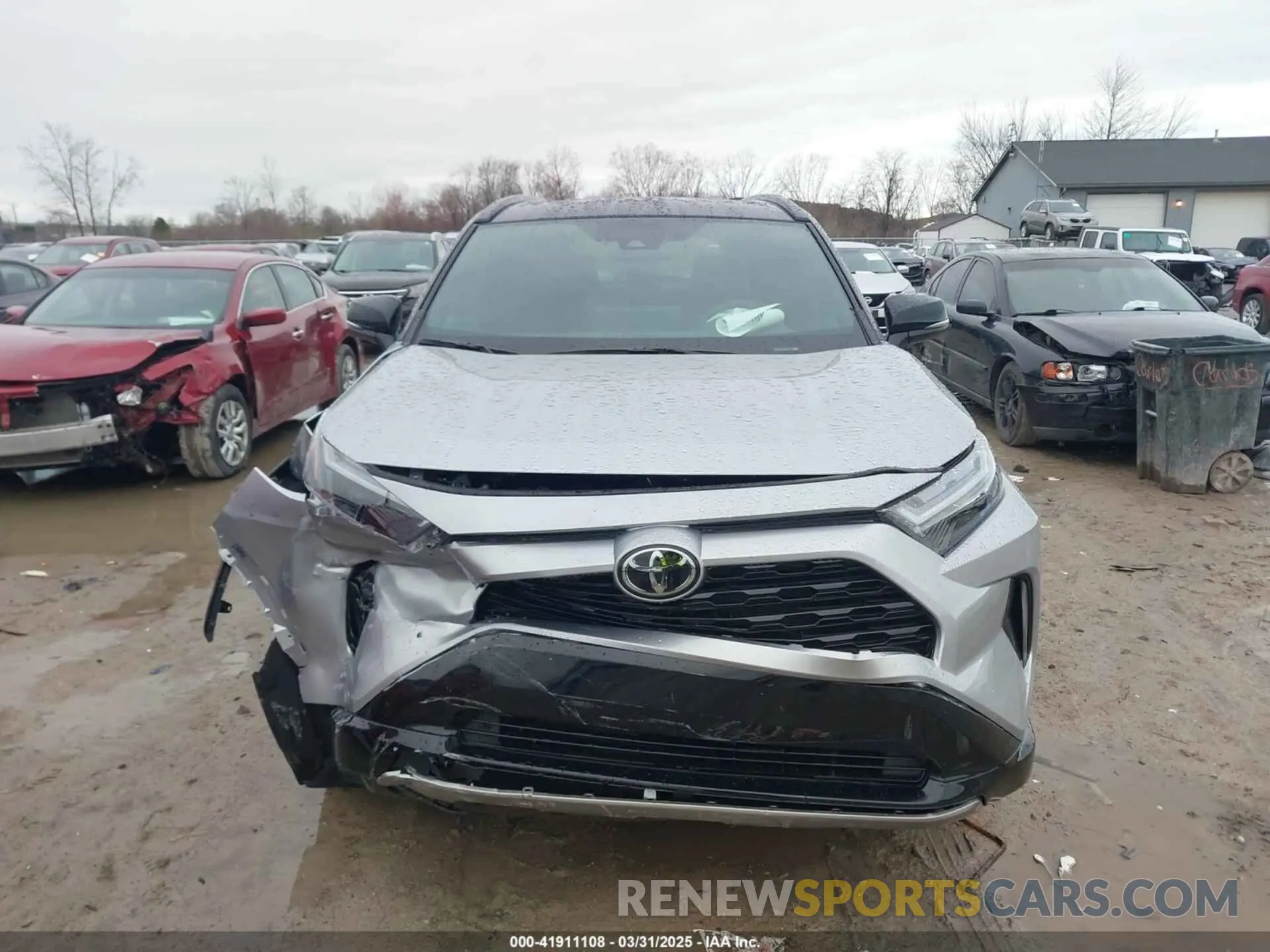 11 Photograph of a damaged car 4T3E6RFV4SU179475 TOYOTA RAV4 HYBRID 2025