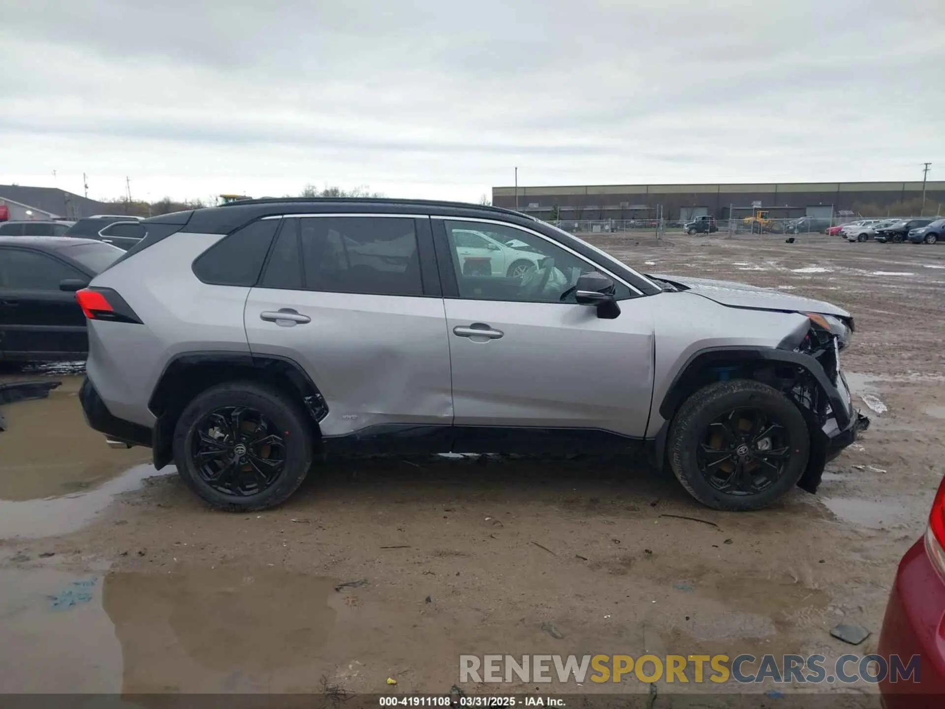 12 Photograph of a damaged car 4T3E6RFV4SU179475 TOYOTA RAV4 HYBRID 2025