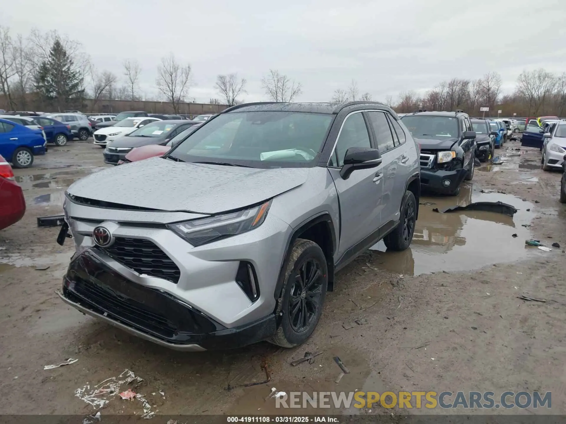 2 Photograph of a damaged car 4T3E6RFV4SU179475 TOYOTA RAV4 HYBRID 2025