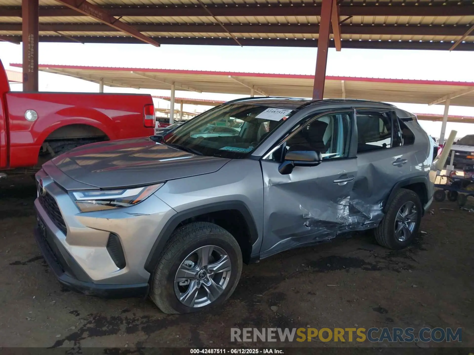 6 Photograph of a damaged car 4T3LWRFV7SU165710 TOYOTA RAV4 HYBRID 2025