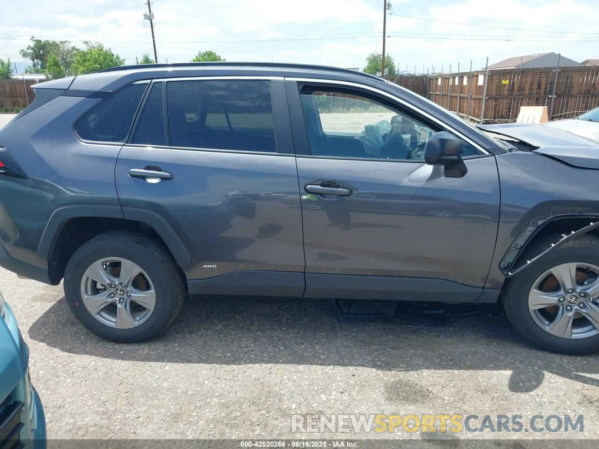 14 Photograph of a damaged car 4T3LWRFV9SU173310 TOYOTA RAV4 HYBRID 2025
