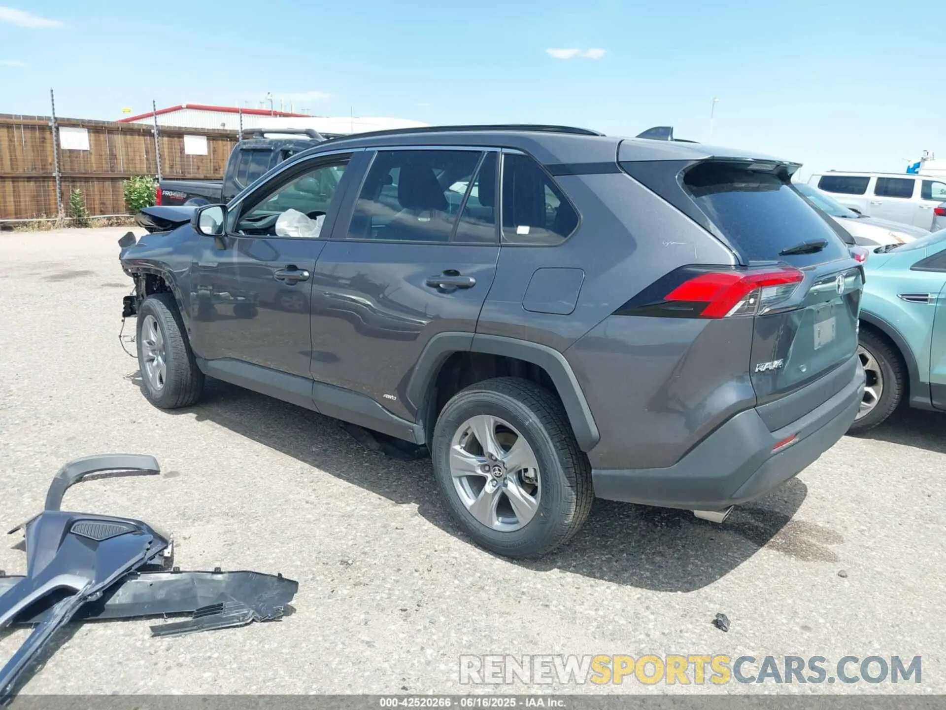 3 Photograph of a damaged car 4T3LWRFV9SU173310 TOYOTA RAV4 HYBRID 2025