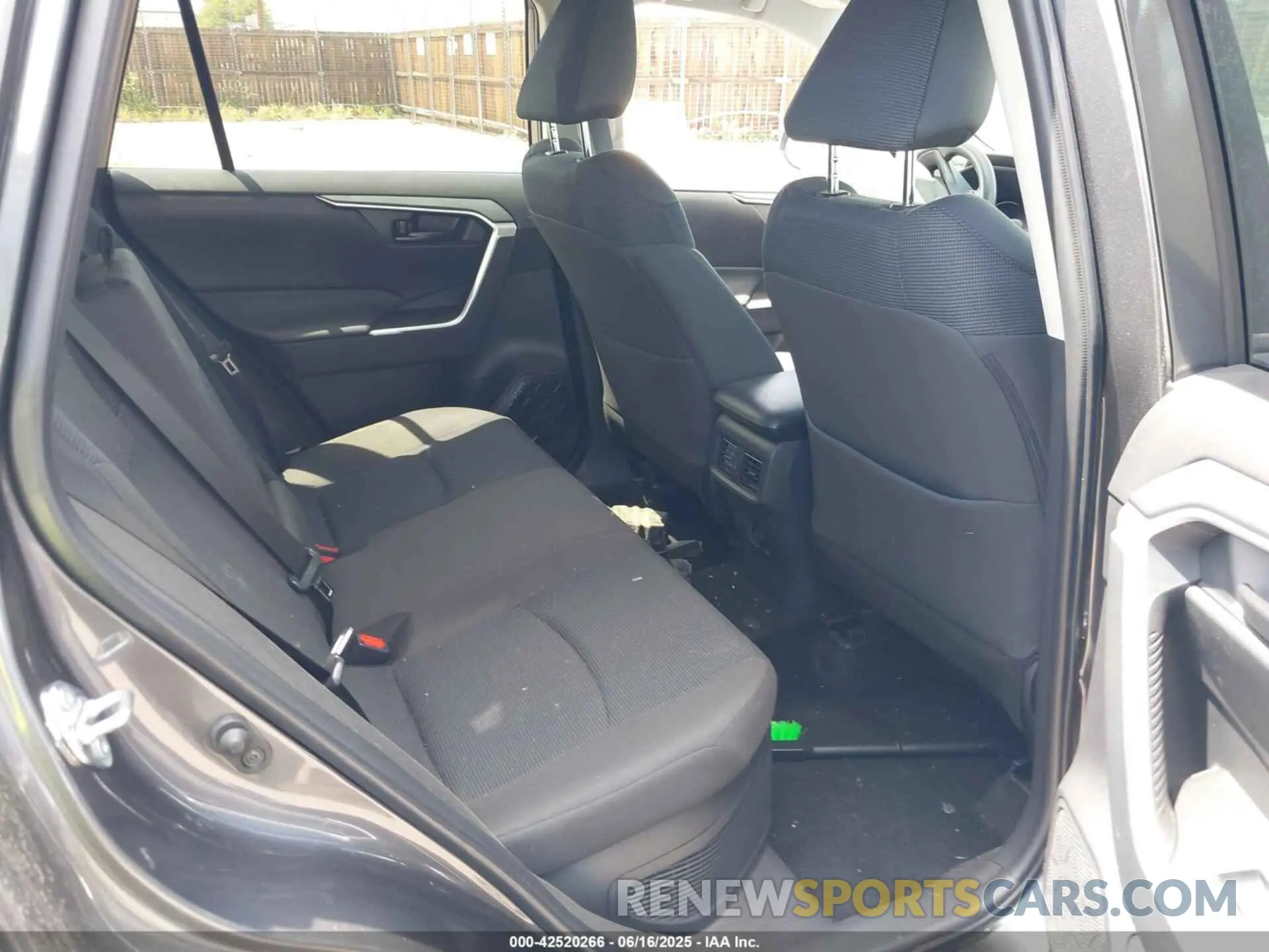 8 Photograph of a damaged car 4T3LWRFV9SU173310 TOYOTA RAV4 HYBRID 2025