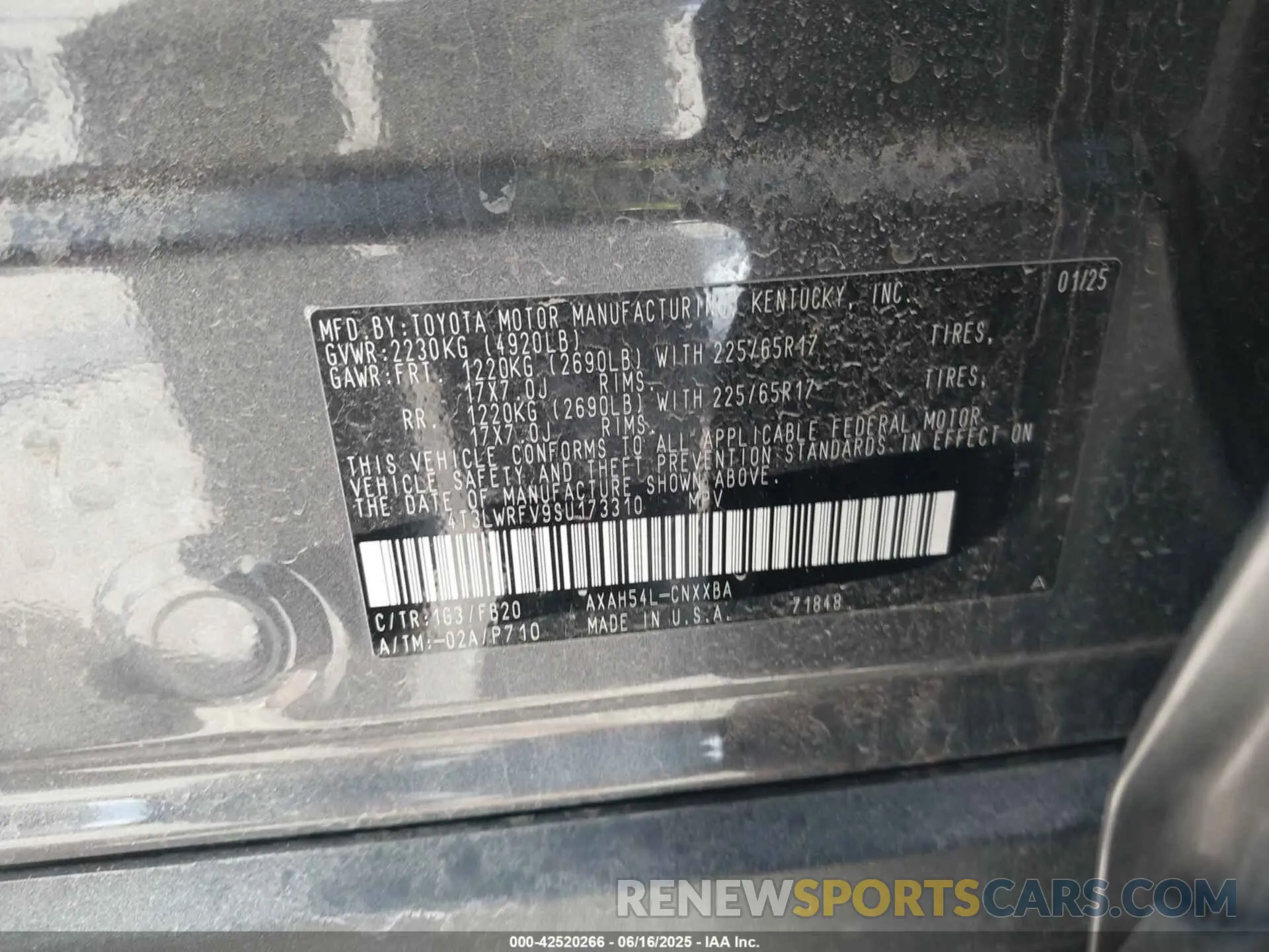 9 Photograph of a damaged car 4T3LWRFV9SU173310 TOYOTA RAV4 HYBRID 2025