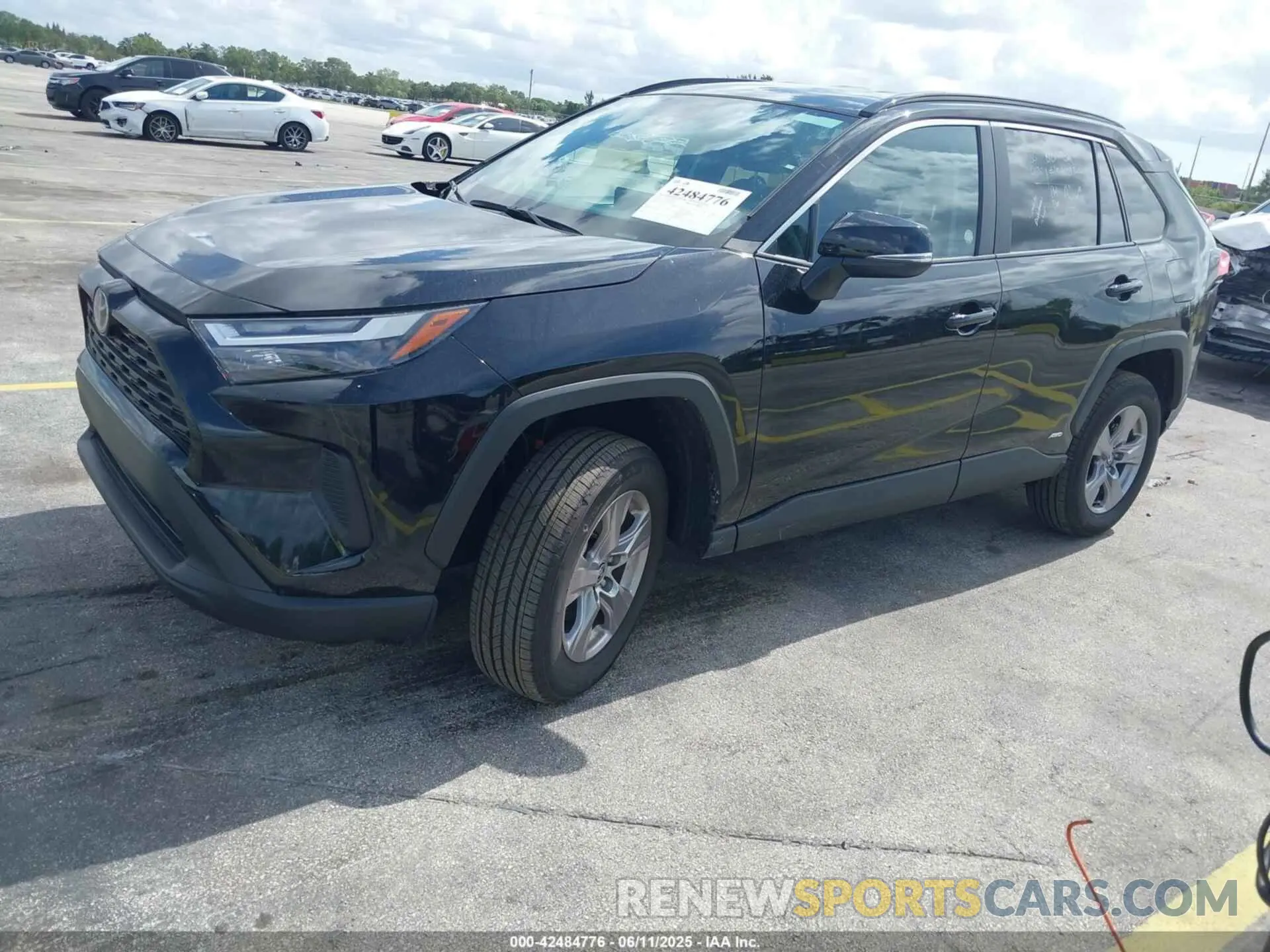2 Photograph of a damaged car 4T3RWRFV1SU164675 TOYOTA RAV4 HYBRID 2025