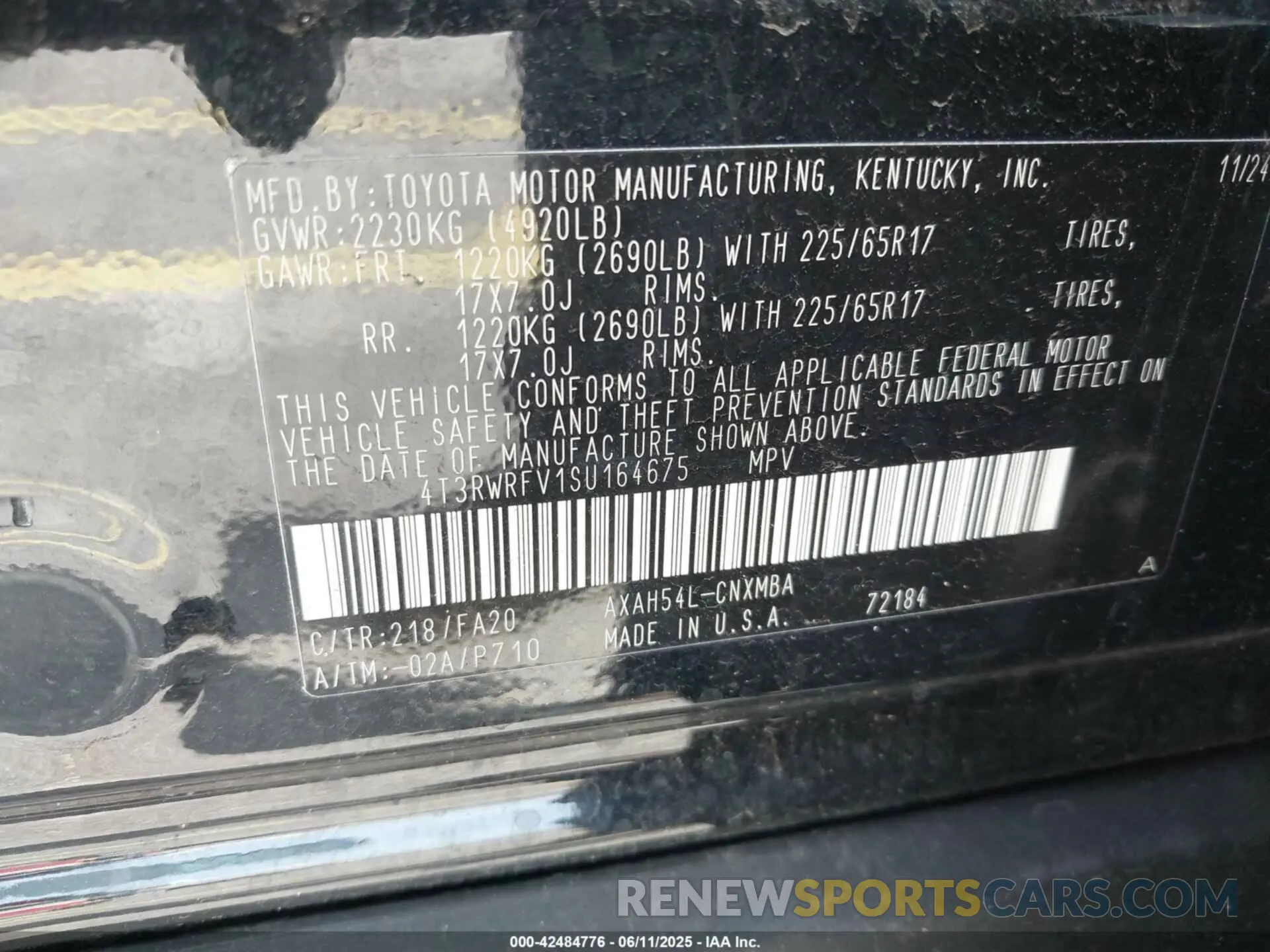 9 Photograph of a damaged car 4T3RWRFV1SU164675 TOYOTA RAV4 HYBRID 2025