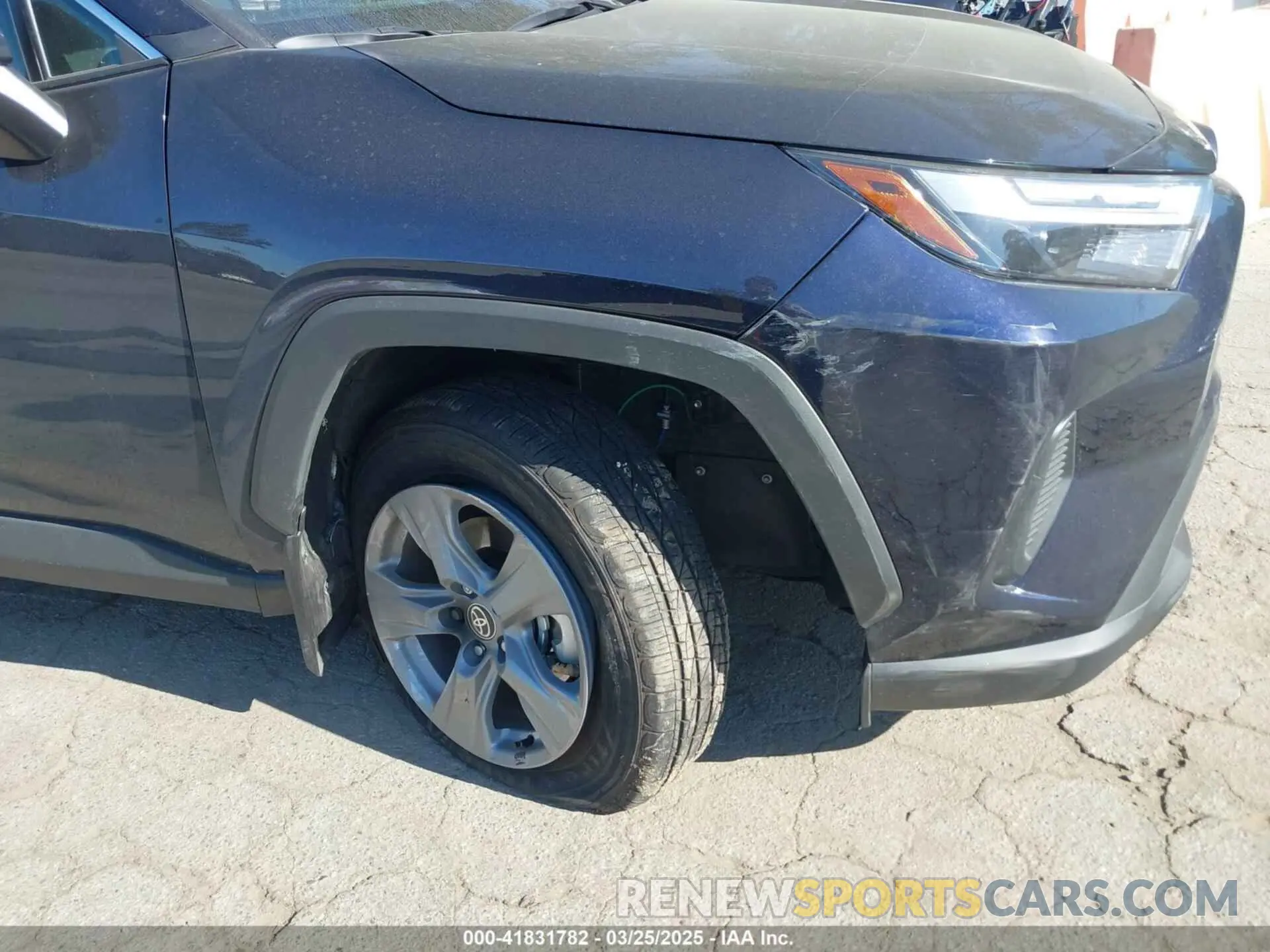 6 Photograph of a damaged car 4T3RWRFV2SU174874 TOYOTA RAV4 HYBRID 2025