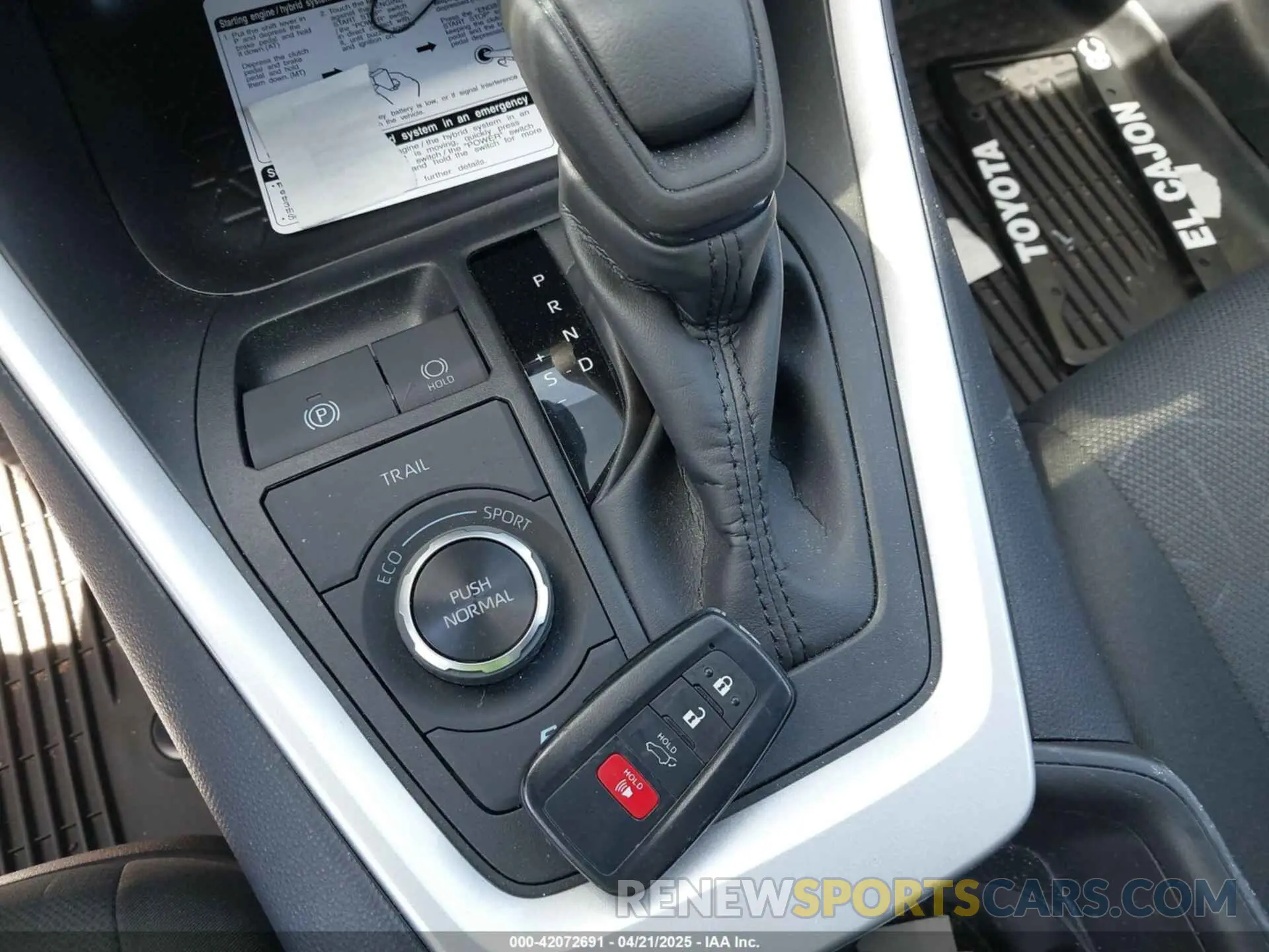 11 Photograph of a damaged car 4T3RWRFV5SU166896 TOYOTA RAV4 HYBRID 2025