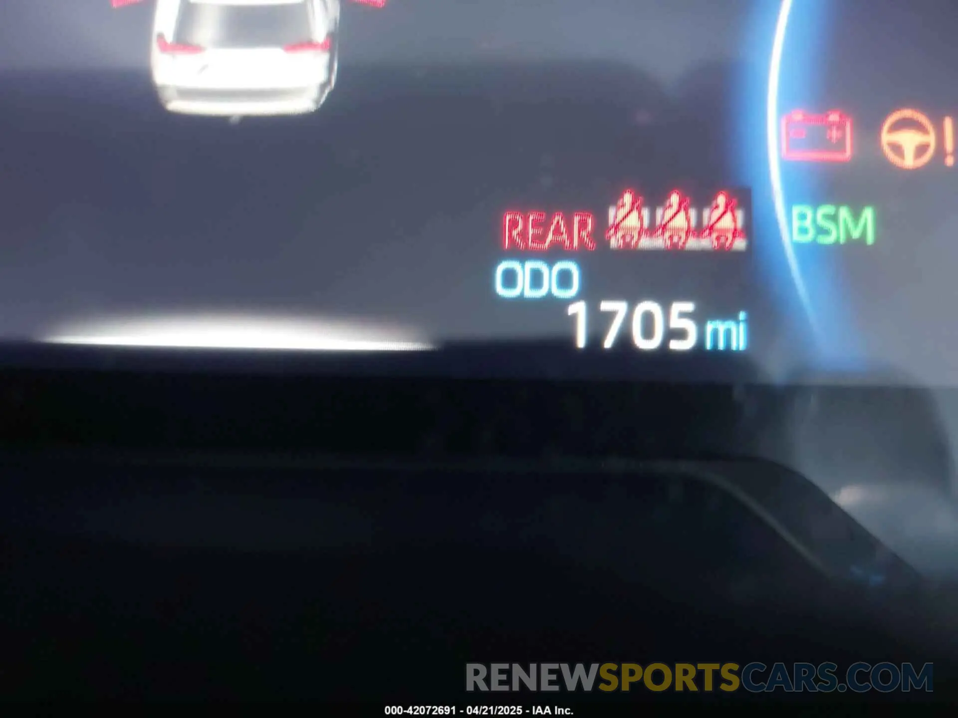 15 Photograph of a damaged car 4T3RWRFV5SU166896 TOYOTA RAV4 HYBRID 2025