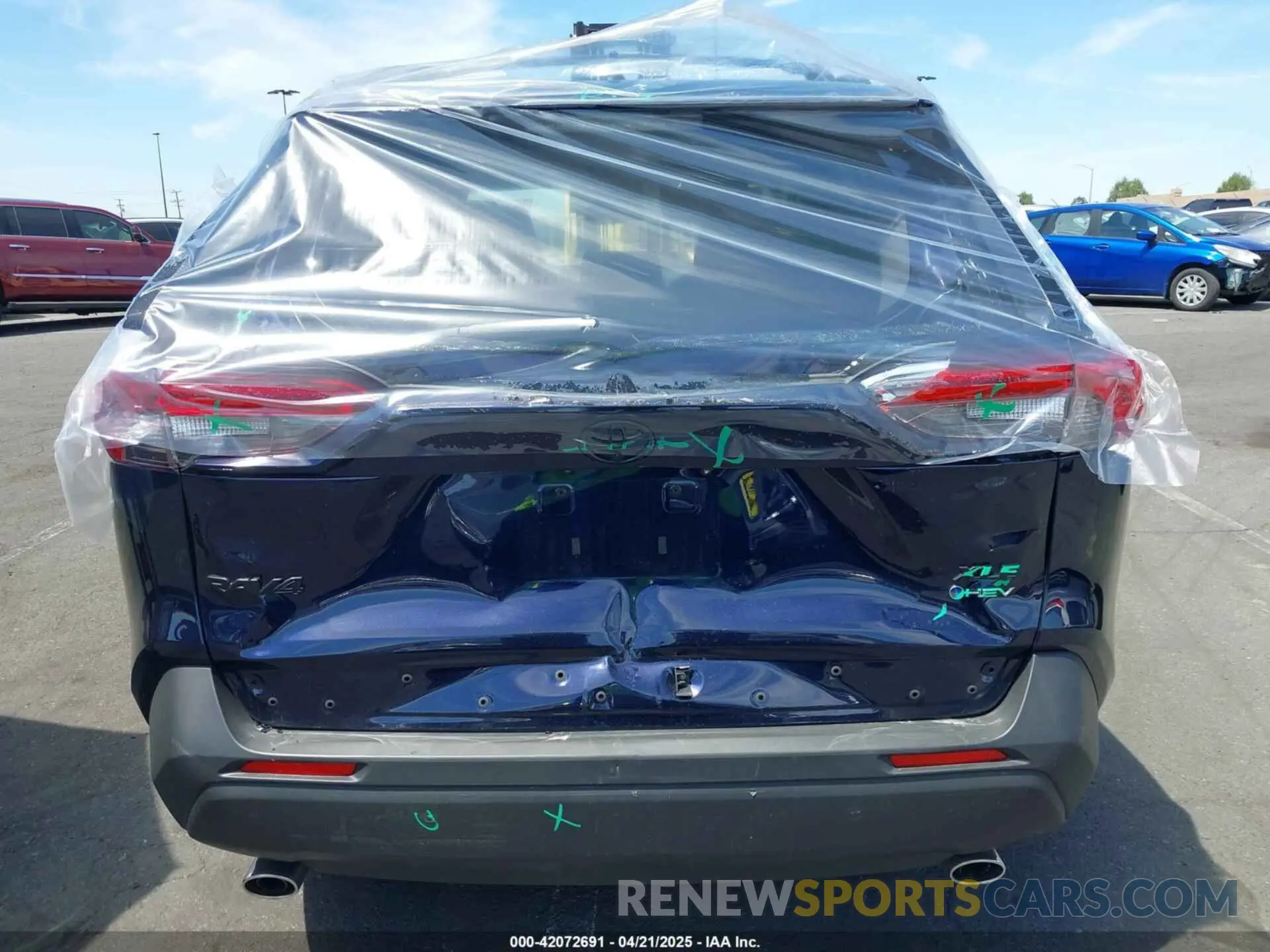 16 Photograph of a damaged car 4T3RWRFV5SU166896 TOYOTA RAV4 HYBRID 2025