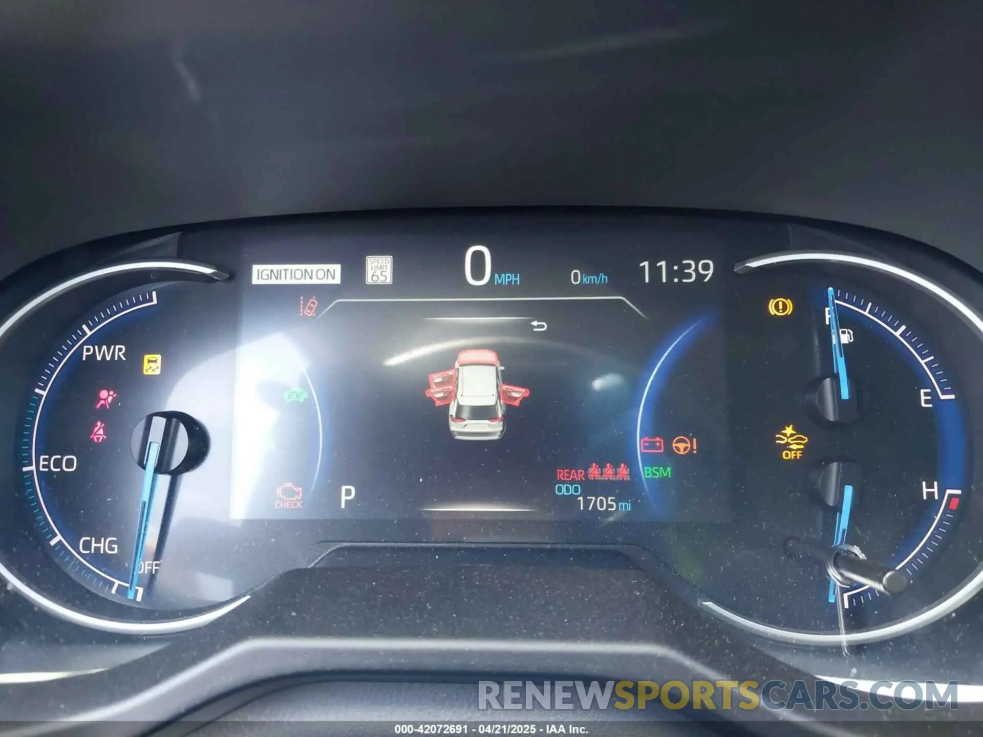 7 Photograph of a damaged car 4T3RWRFV5SU166896 TOYOTA RAV4 HYBRID 2025