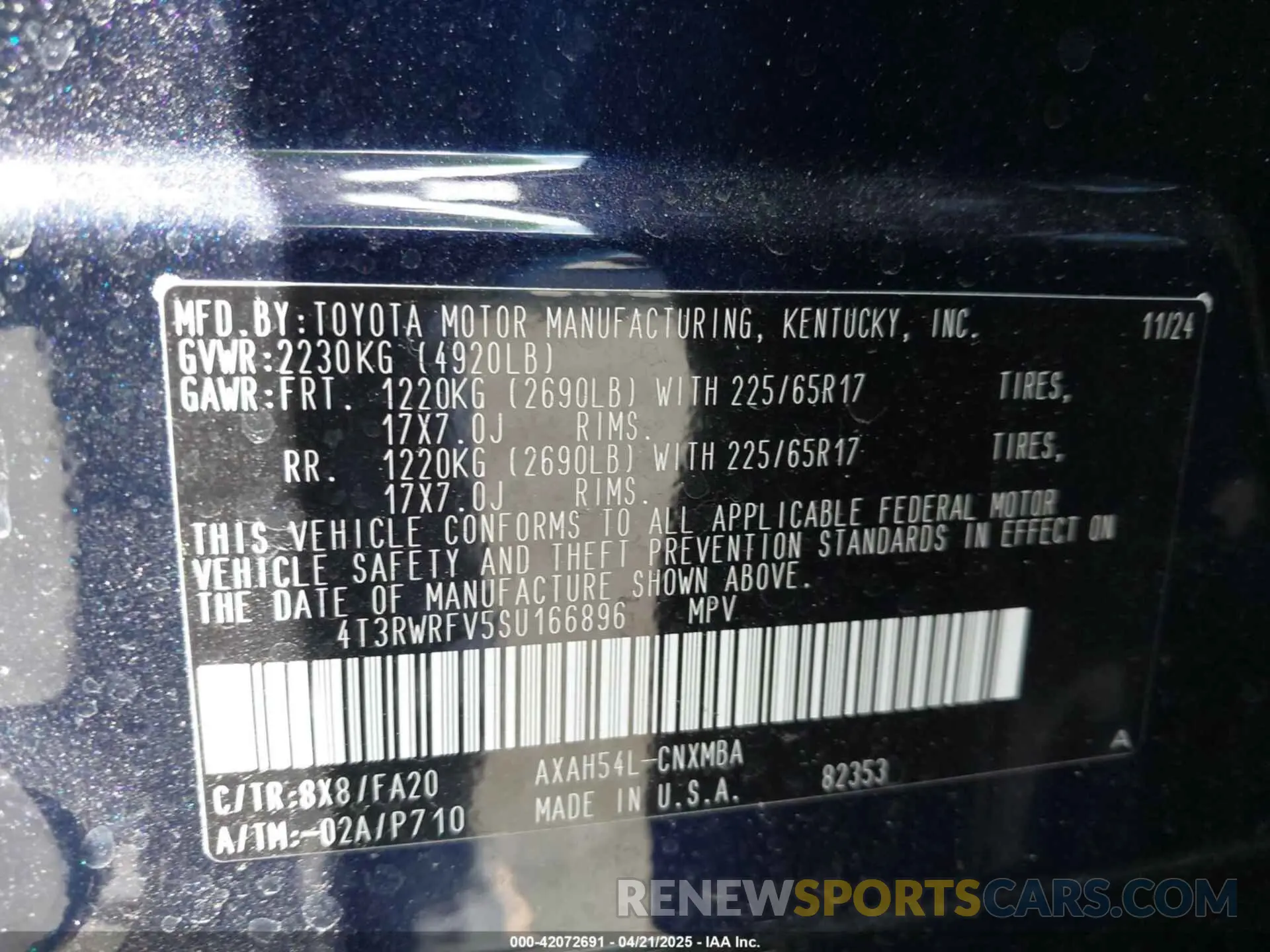 9 Photograph of a damaged car 4T3RWRFV5SU166896 TOYOTA RAV4 HYBRID 2025