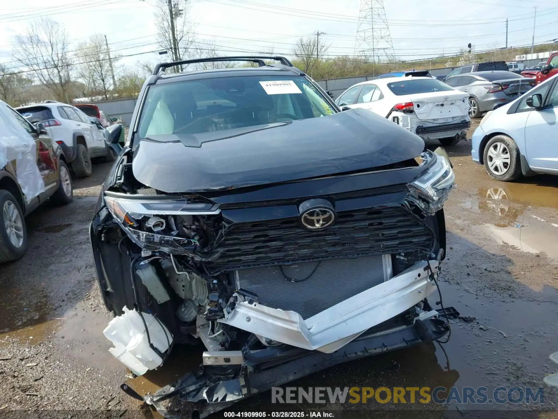 13 Photograph of a damaged car 4T3RWRFV7SU175146 TOYOTA RAV4 HYBRID 2025