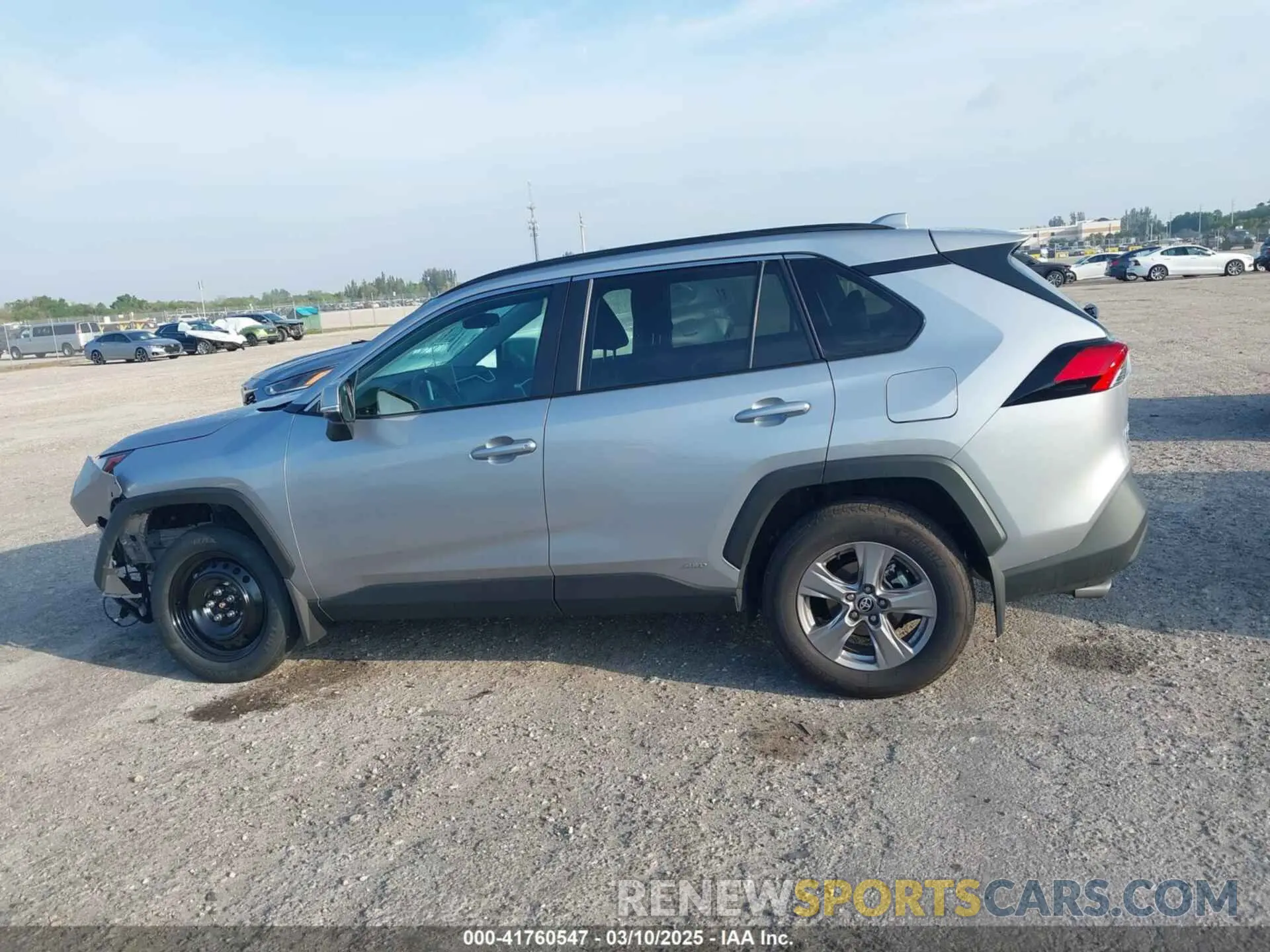 14 Photograph of a damaged car 4T3RWRFV9SU167226 TOYOTA RAV4 HYBRID 2025