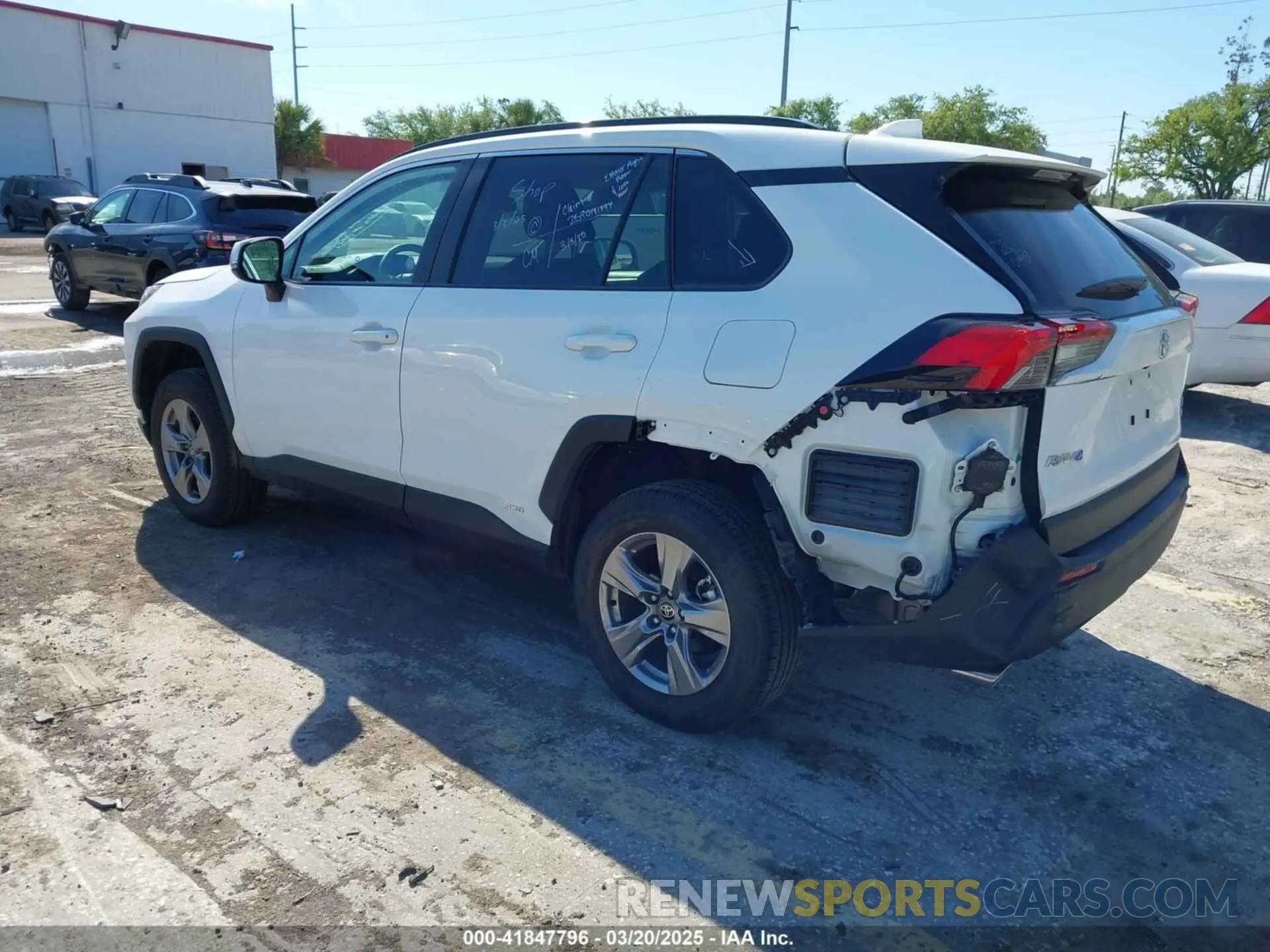 3 Photograph of a damaged car 4T3RWRFVXSU166151 TOYOTA RAV4 HYBRID 2025