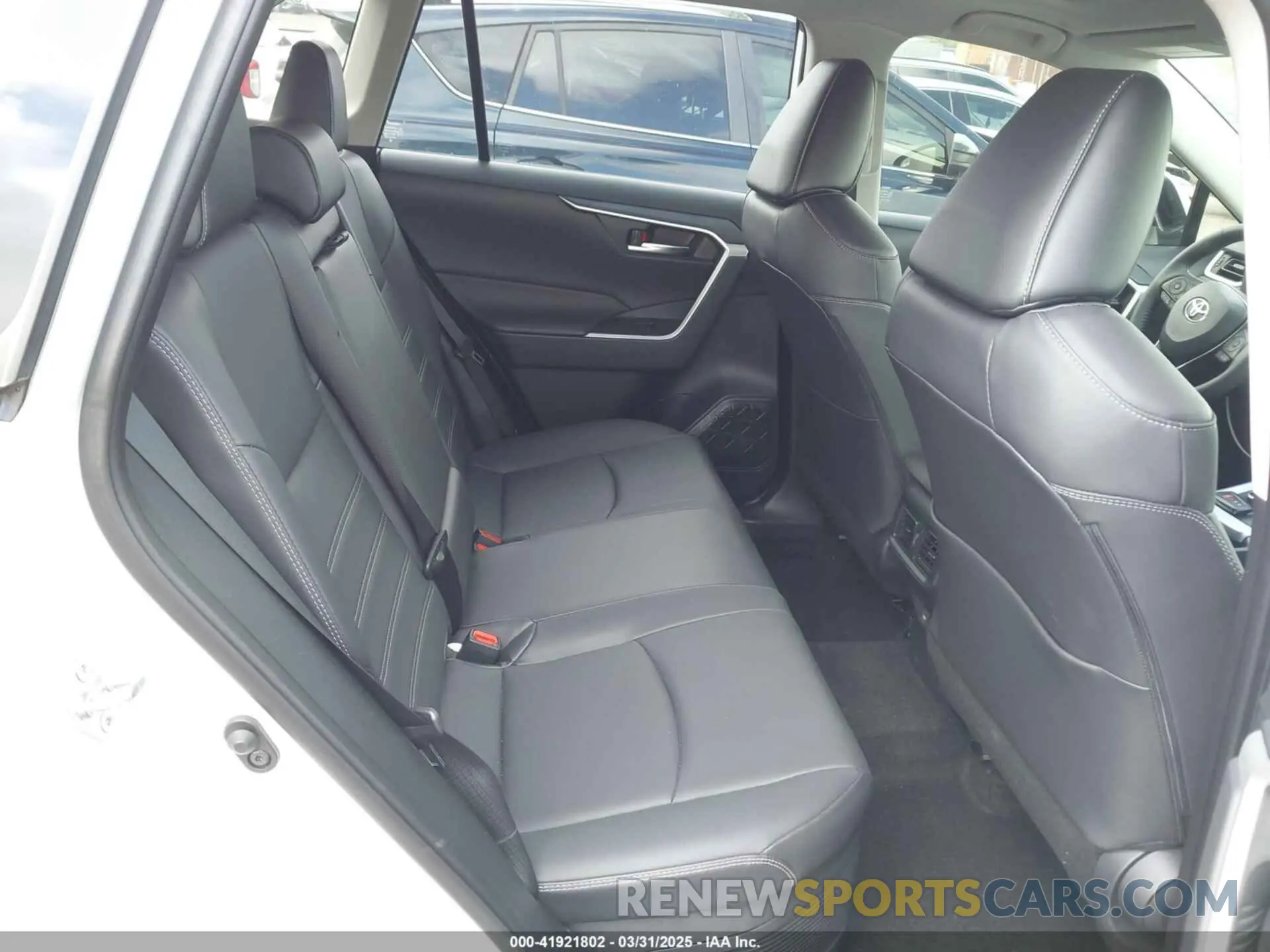 8 Photograph of a damaged car JTMB6RFV0SJ064924 TOYOTA RAV4 HYBRID 2025
