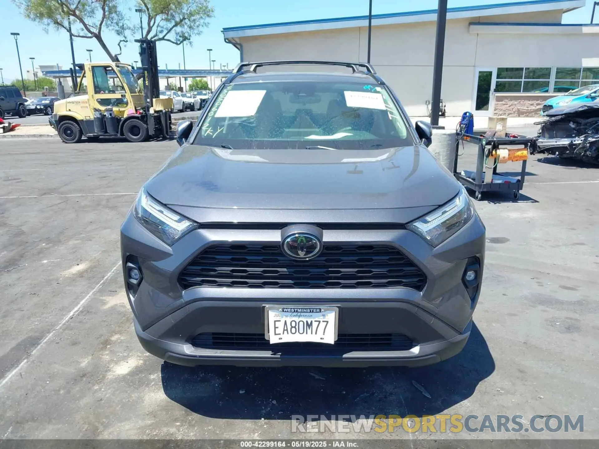 13 Photograph of a damaged car JTMB6RFV4SJ074842 TOYOTA RAV4 HYBRID 2025