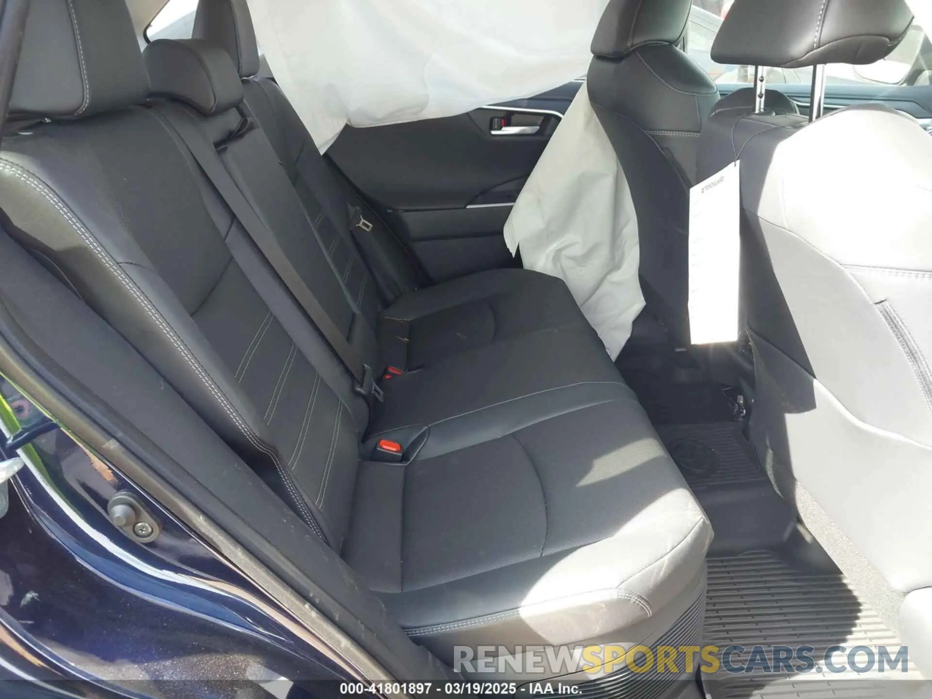 8 Photograph of a damaged car JTMD6RFV2SD155250 TOYOTA RAV4 HYBRID 2025