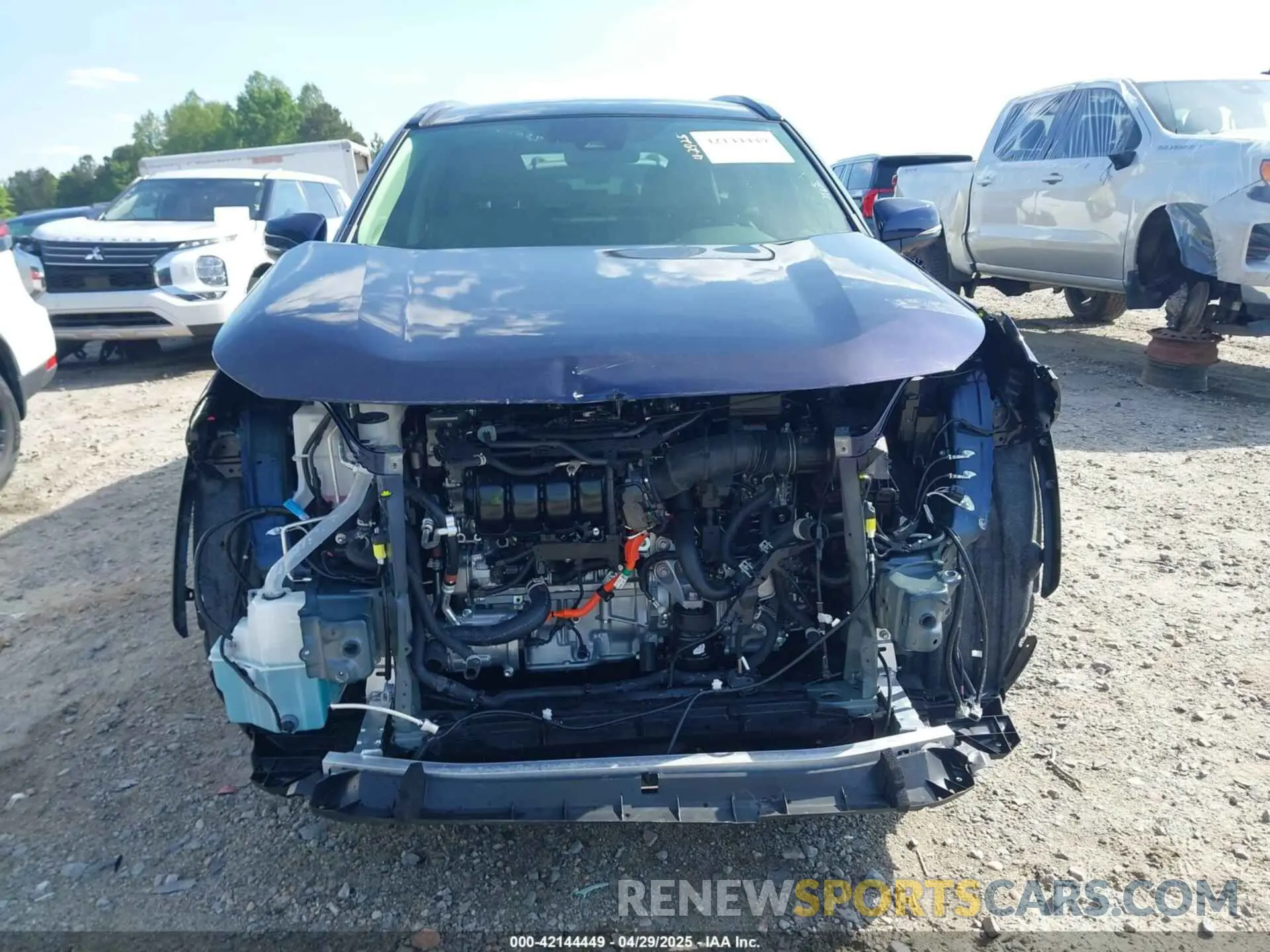 13 Photograph of a damaged car JTMD6RFV8SJ069443 TOYOTA RAV4 HYBRID 2025
