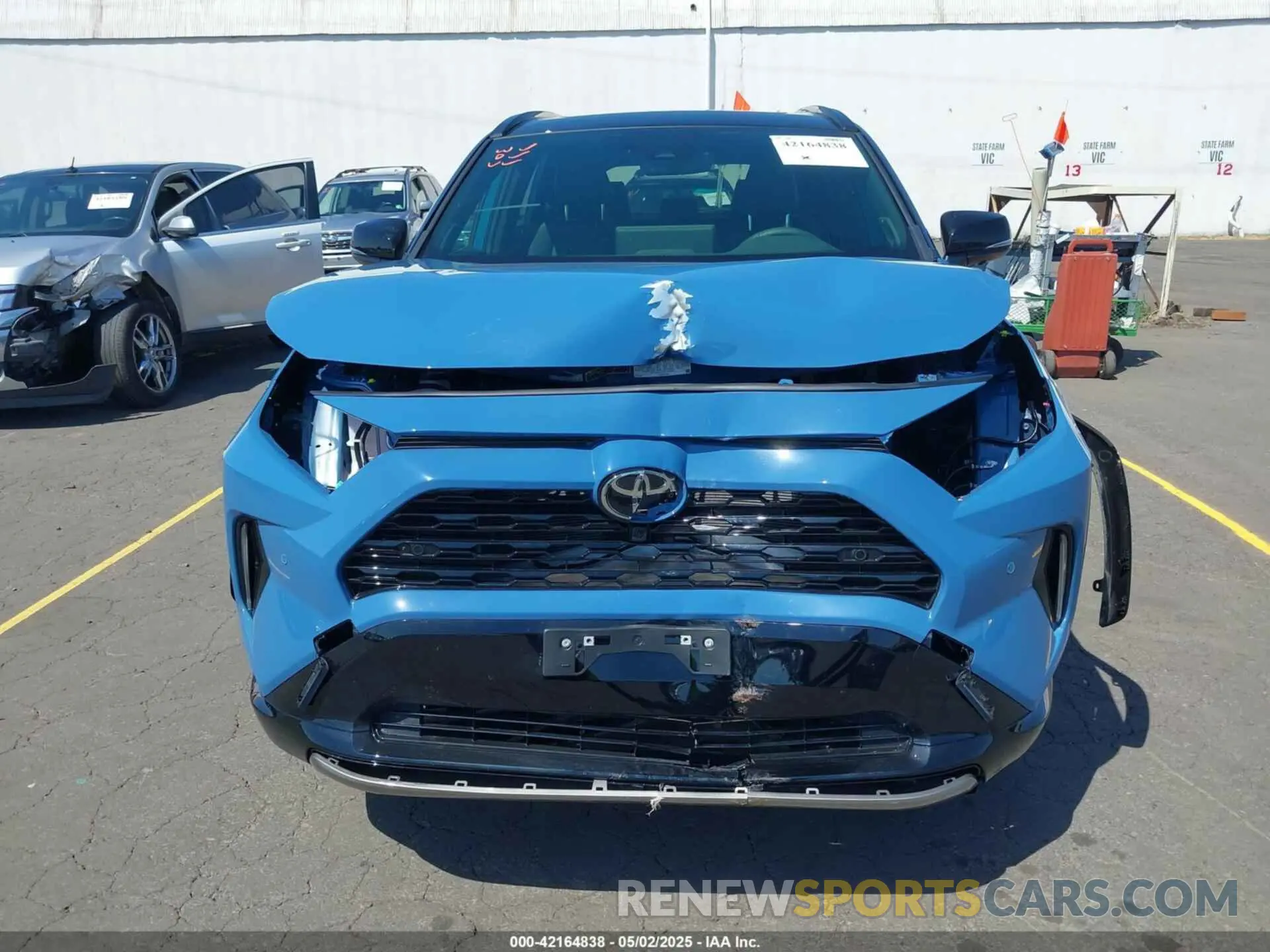13 Photograph of a damaged car JTME6RFV6SJ065914 TOYOTA RAV4 HYBRID 2025