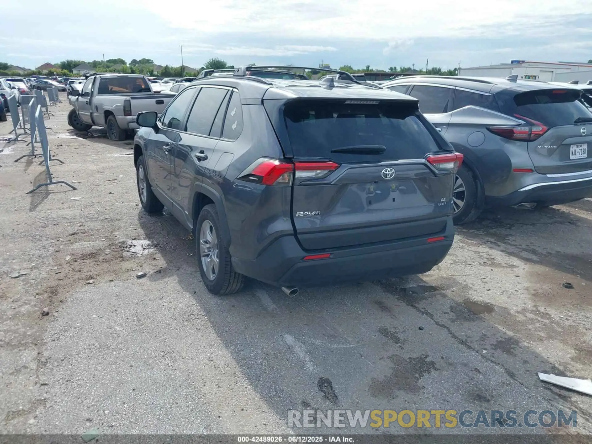 3 Photograph of a damaged car JTMLWRFV2SD297271 TOYOTA RAV4 HYBRID 2025