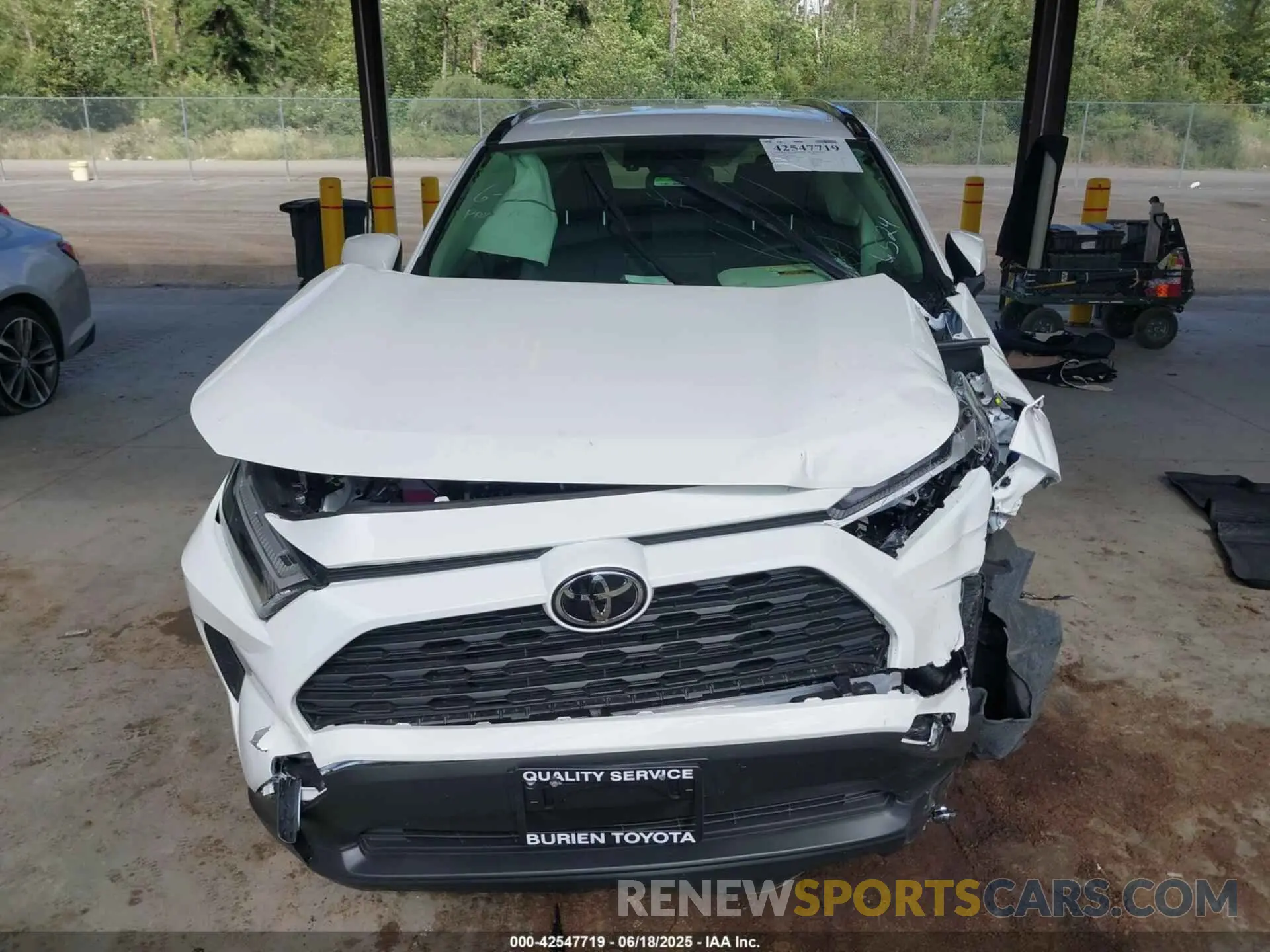 12 Photograph of a damaged car JTMRWRFV2SD286524 TOYOTA RAV4 HYBRID 2025