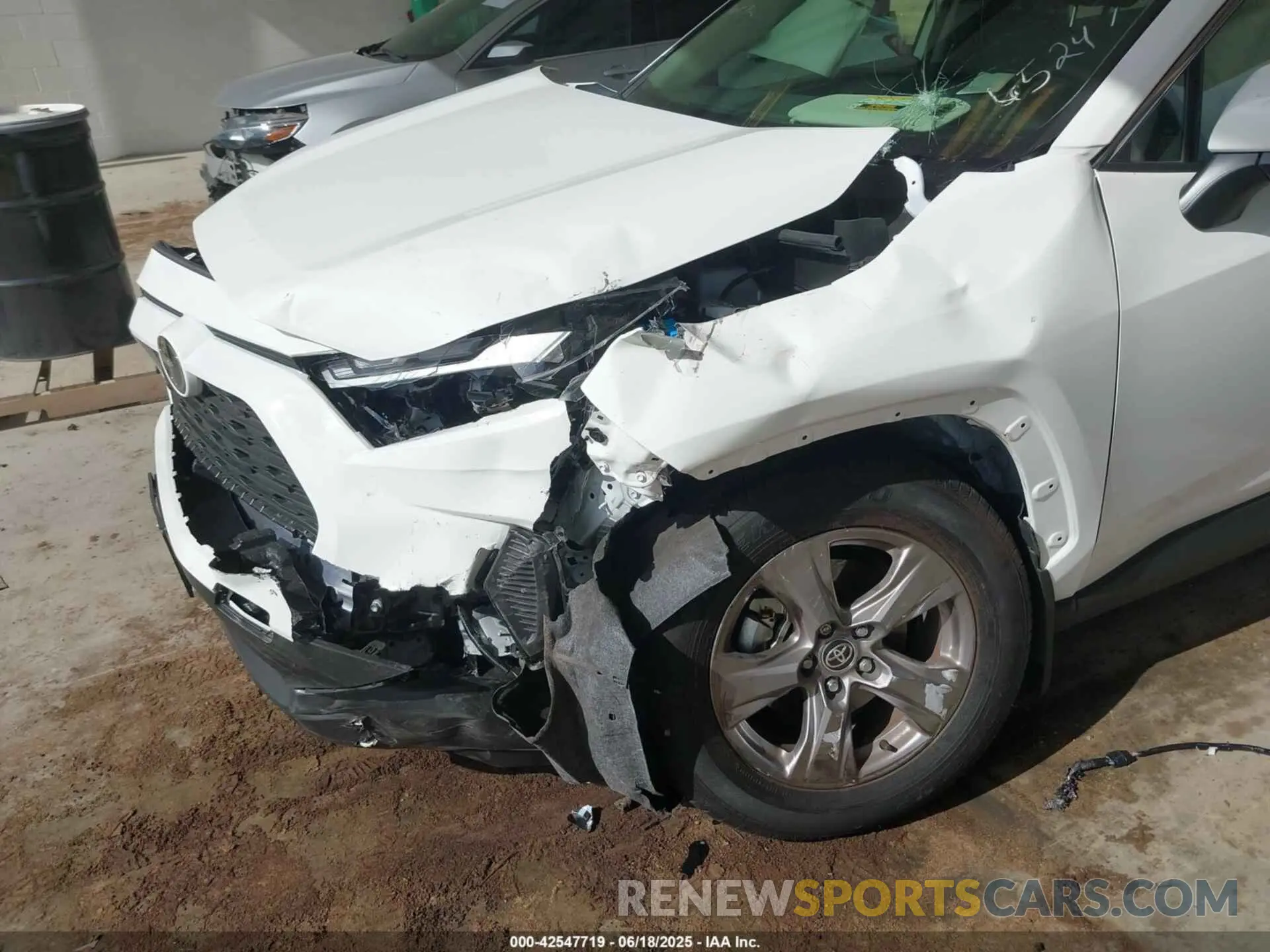 6 Photograph of a damaged car JTMRWRFV2SD286524 TOYOTA RAV4 HYBRID 2025