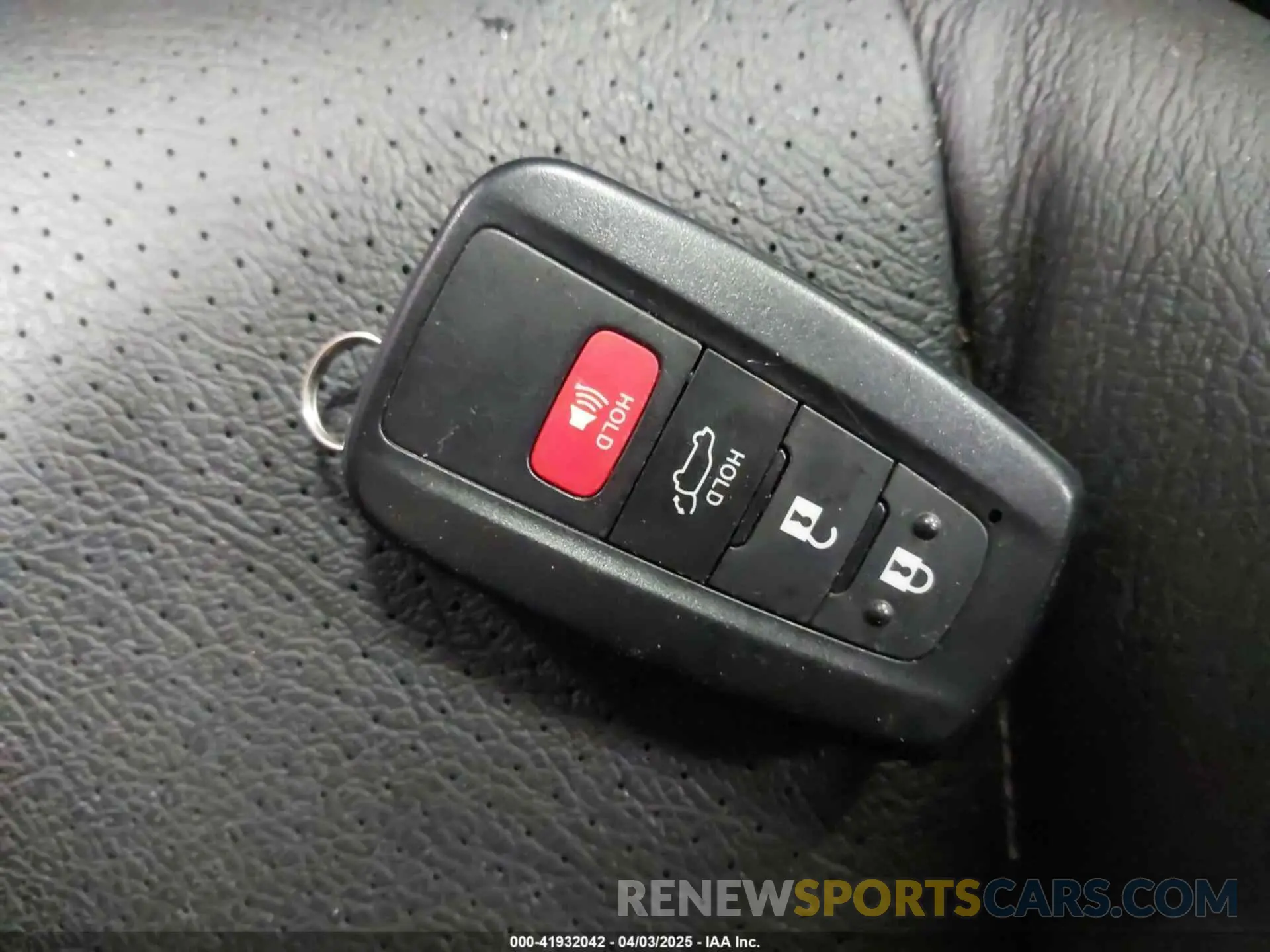 11 Photograph of a damaged car JTMRWRFV5SD275761 TOYOTA RAV4 HYBRID 2025