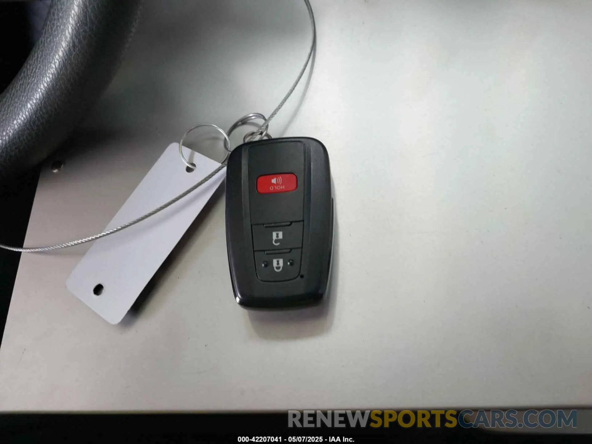 11 Photograph of a damaged car JTMRWRFV5SJ063802 TOYOTA RAV4 HYBRID 2025