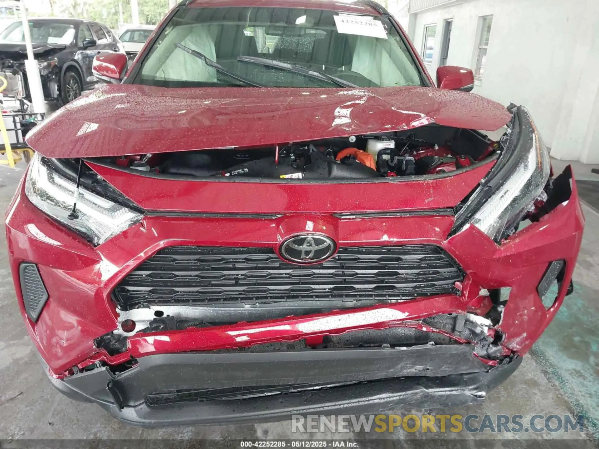 12 Photograph of a damaged car JTMRWRFV8SD301981 TOYOTA RAV4 HYBRID 2025