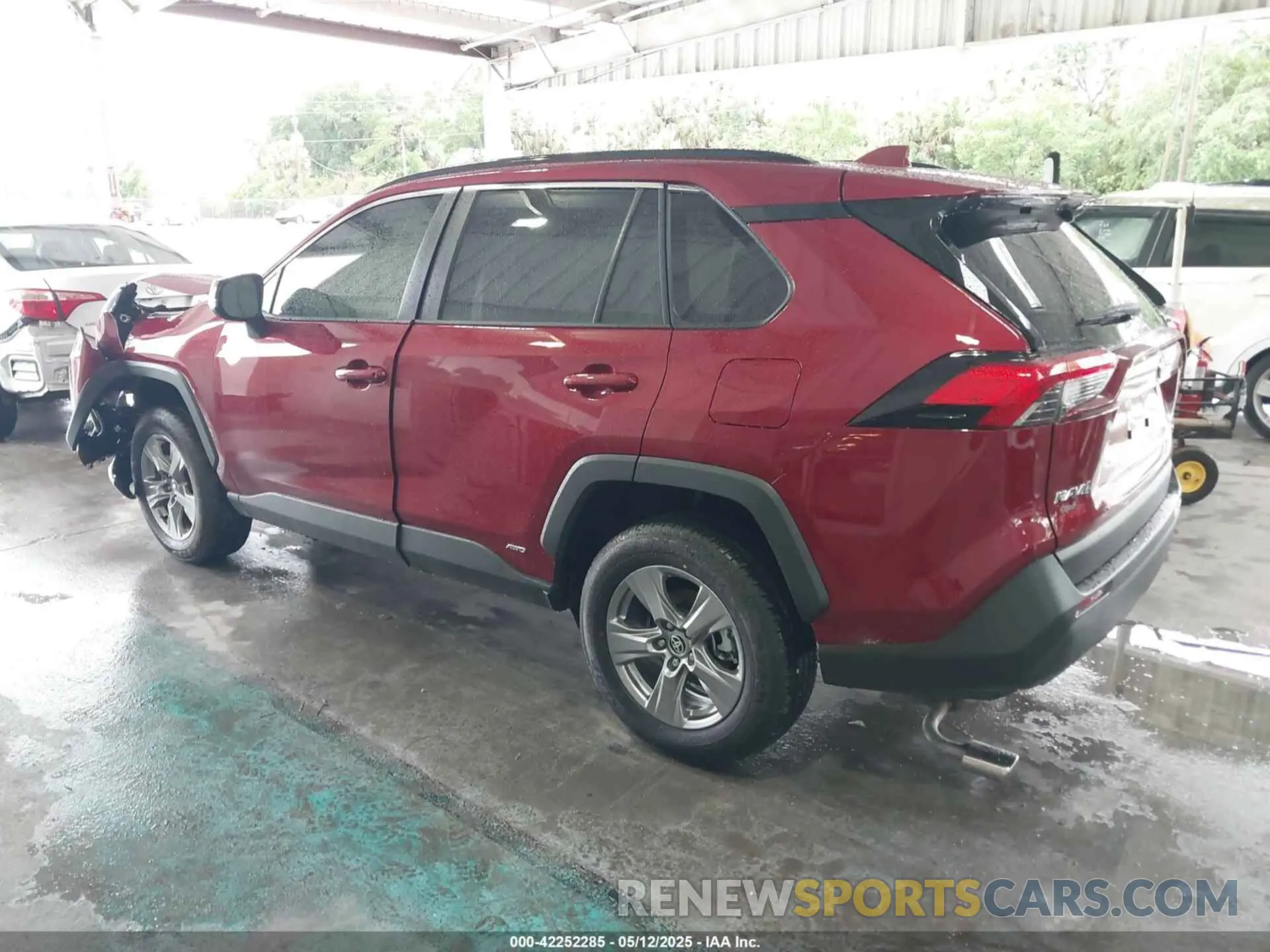 3 Photograph of a damaged car JTMRWRFV8SD301981 TOYOTA RAV4 HYBRID 2025