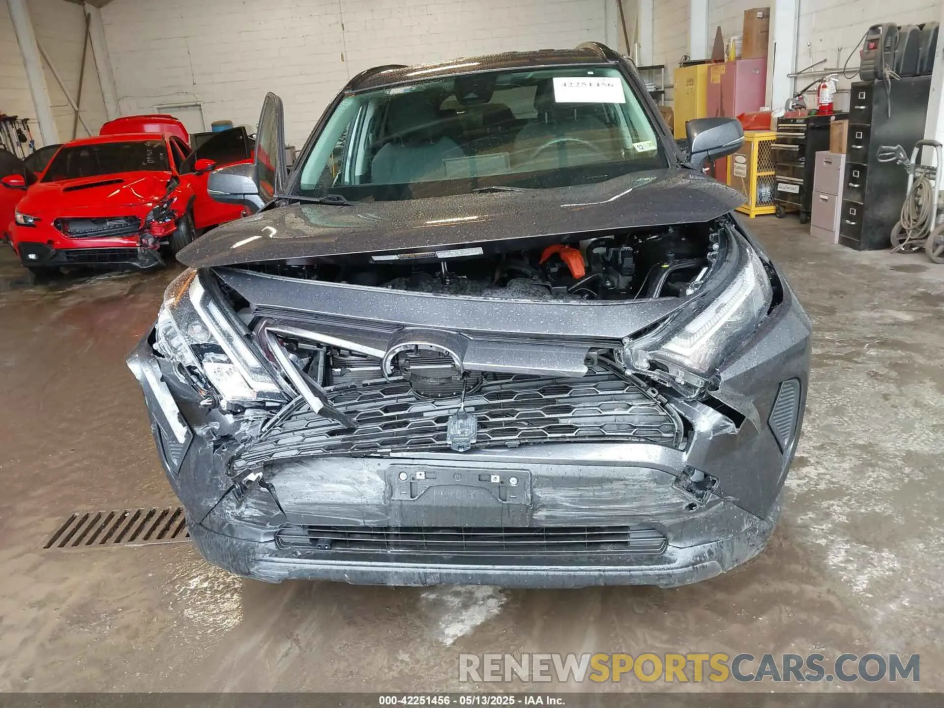 17 Photograph of a damaged car JTMRWRFV8SJ063275 TOYOTA RAV4 HYBRID 2025